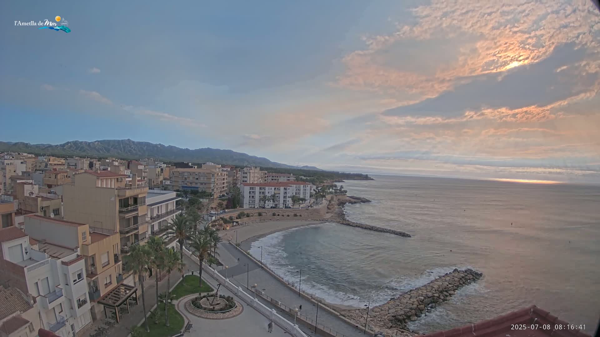 Ametlla de Mar City, Platja de l'Alguer (Alghero Beach) Live Cam - Tarragona, Catalonia, Spain