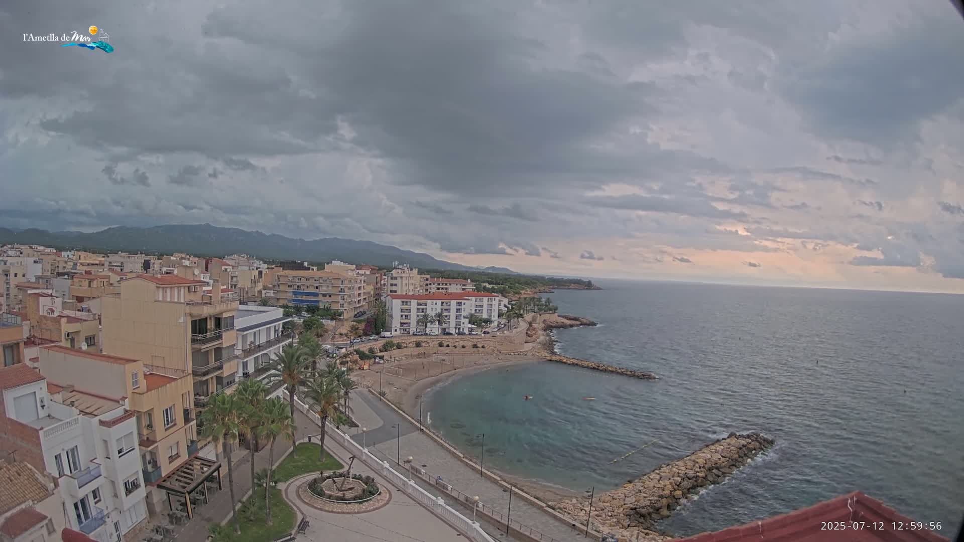 Ametlla de Mar City, Platja de l'Alguer (Alghero Beach) Live Cam - Tarragona, Catalonia, Spain
