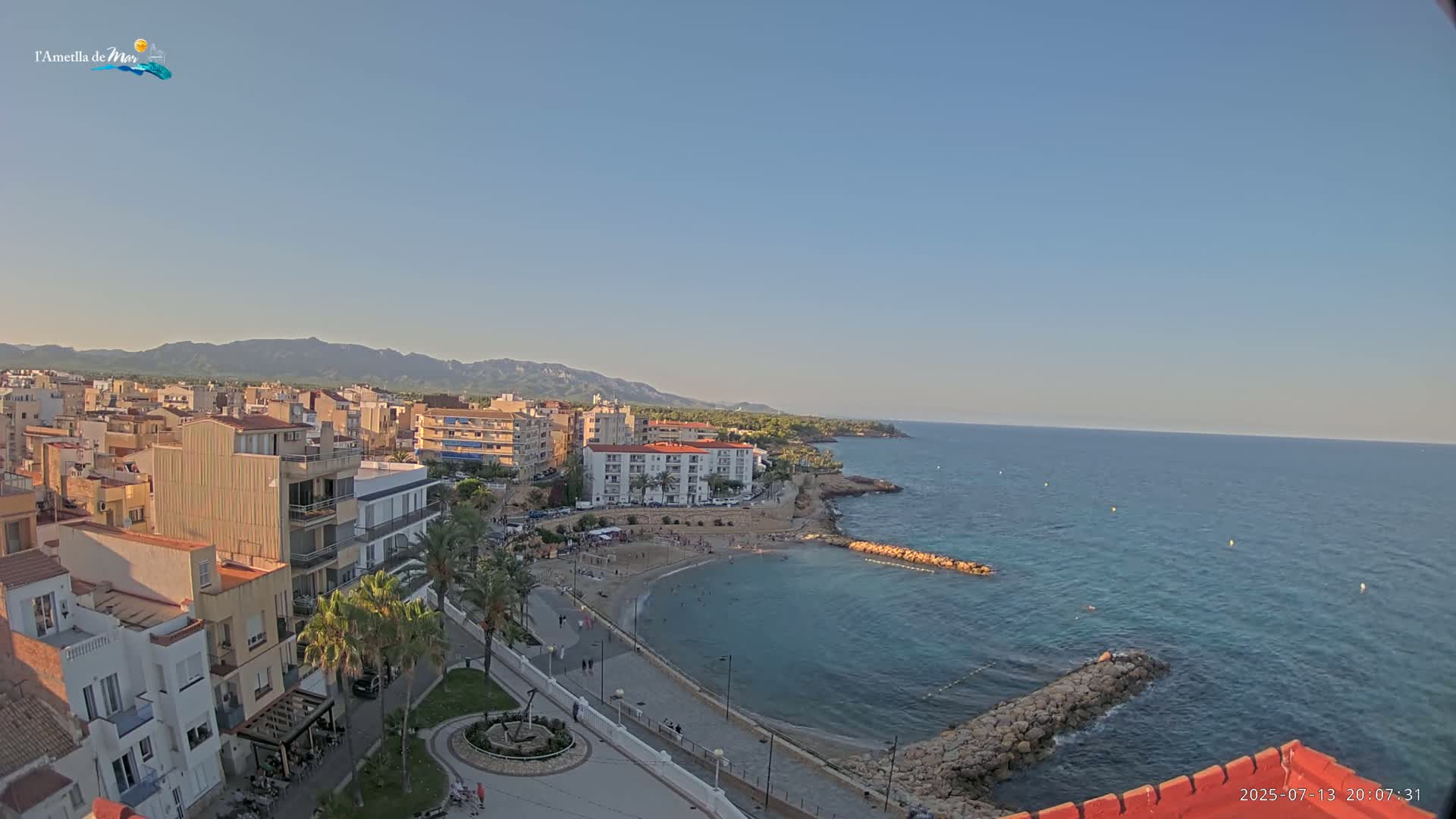 Ametlla de Mar City, Platja de l'Alguer (Alghero Beach) Live Cam - Tarragona, Catalonia, Spain