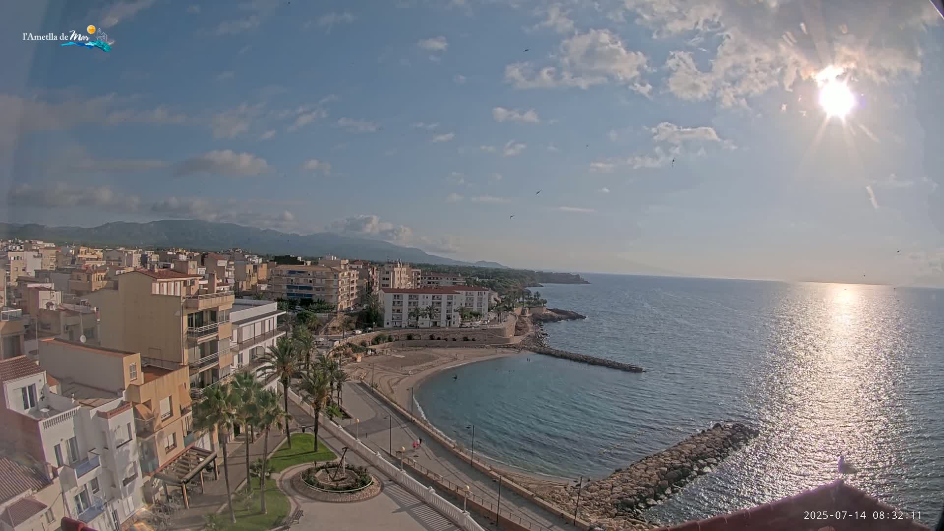 Ametlla de Mar City, Platja de l'Alguer (Alghero Beach) Live Cam - Tarragona, Catalonia, Spain