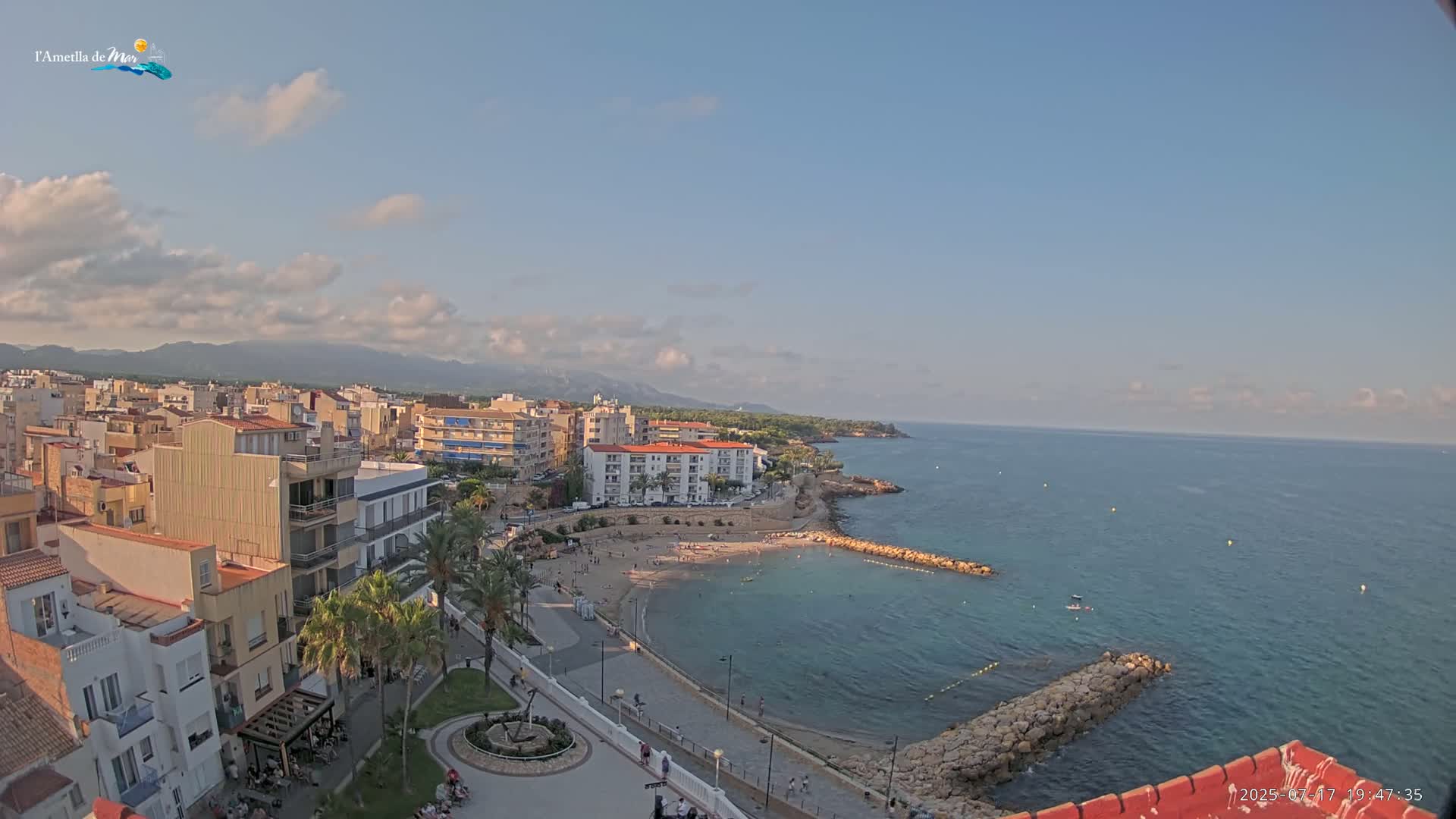 Ametlla de Mar City, Platja de l'Alguer (Alghero Beach) Live Cam - Tarragona, Catalonia, Spain