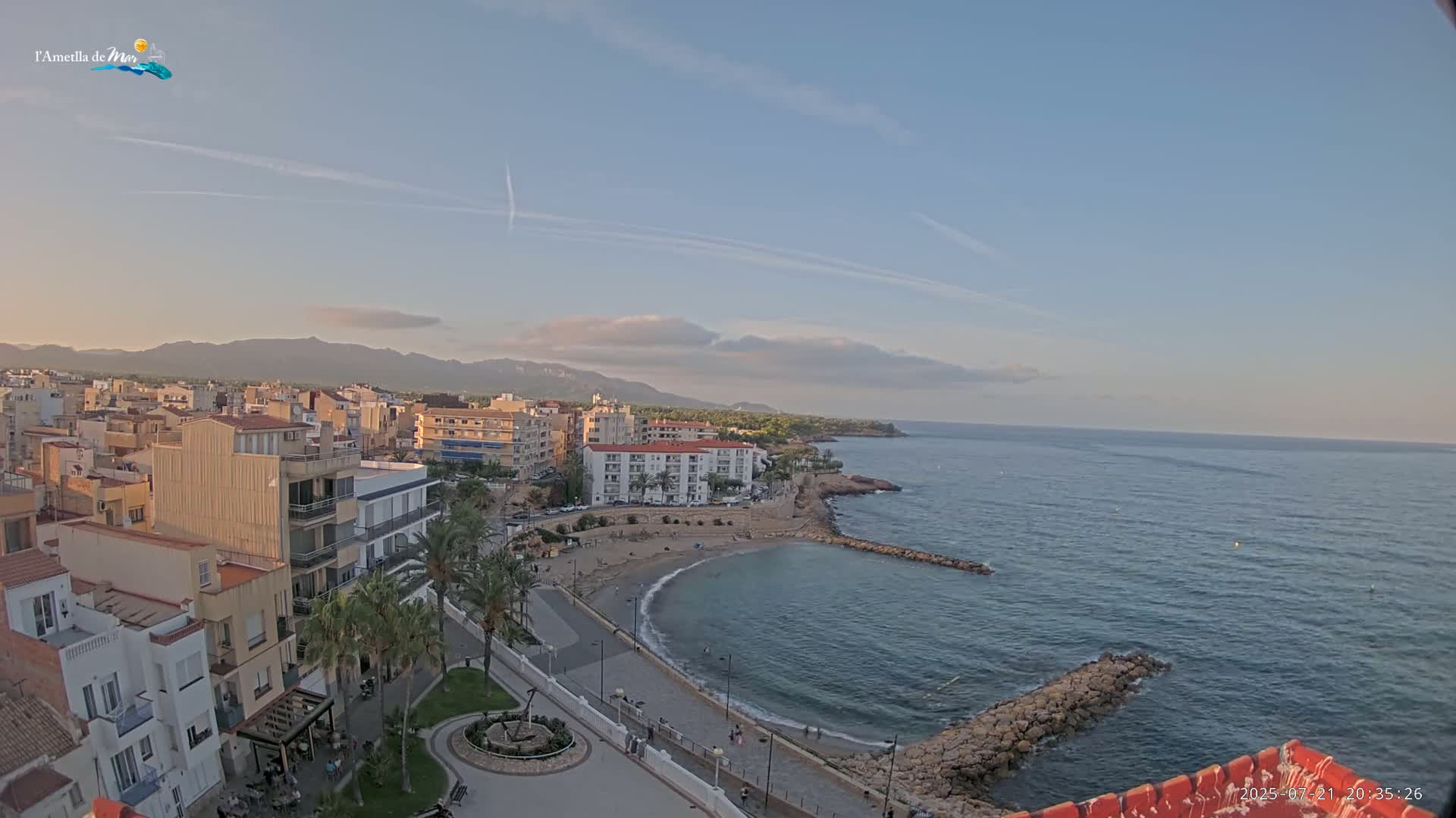 Ametlla de Mar City, Platja de l'Alguer (Alghero Beach) Live Cam - Tarragona, Catalonia, Spain
