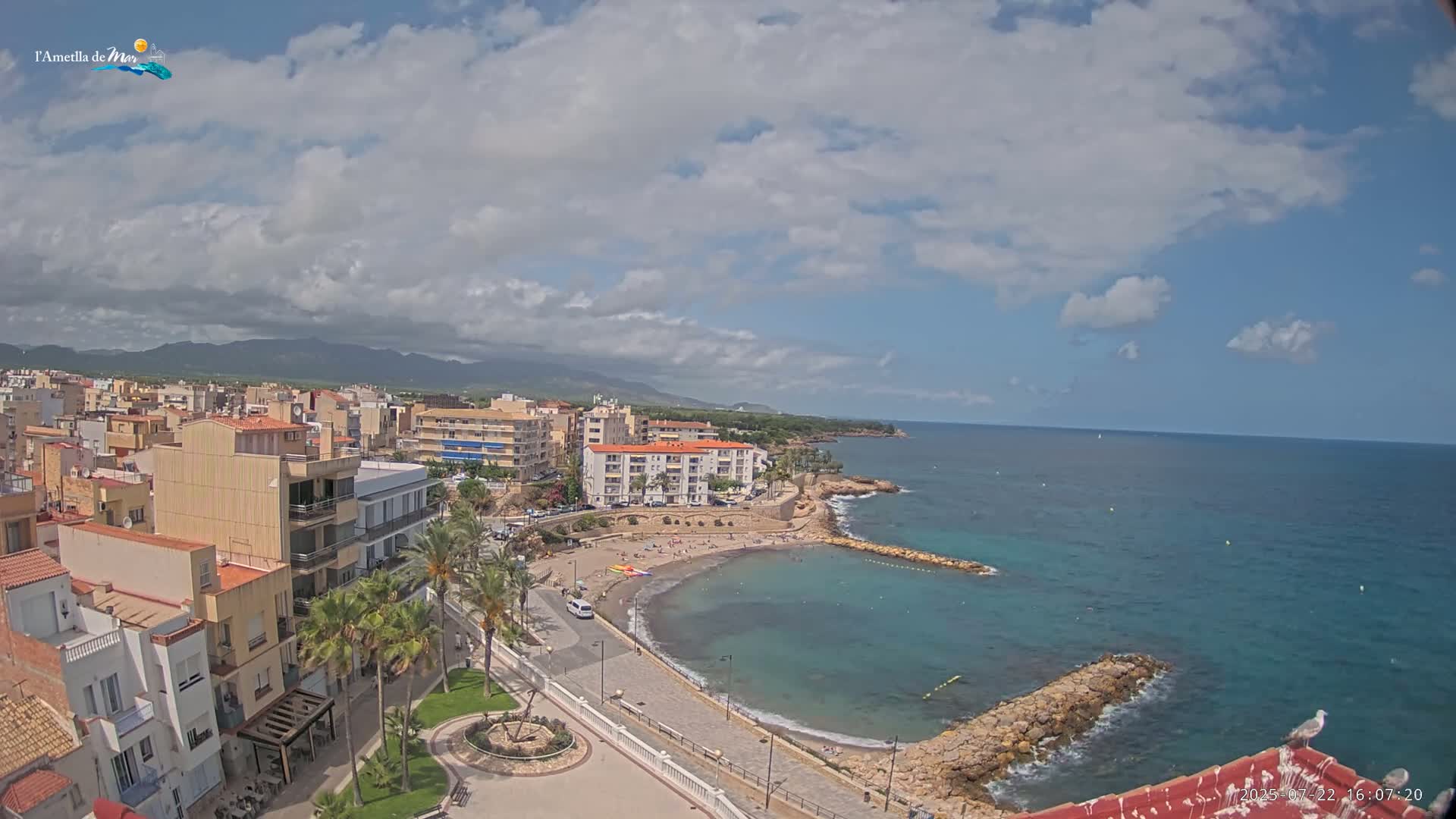 Ametlla de Mar City, Platja de l'Alguer (Alghero Beach) Live Cam - Tarragona, Catalonia, Spain