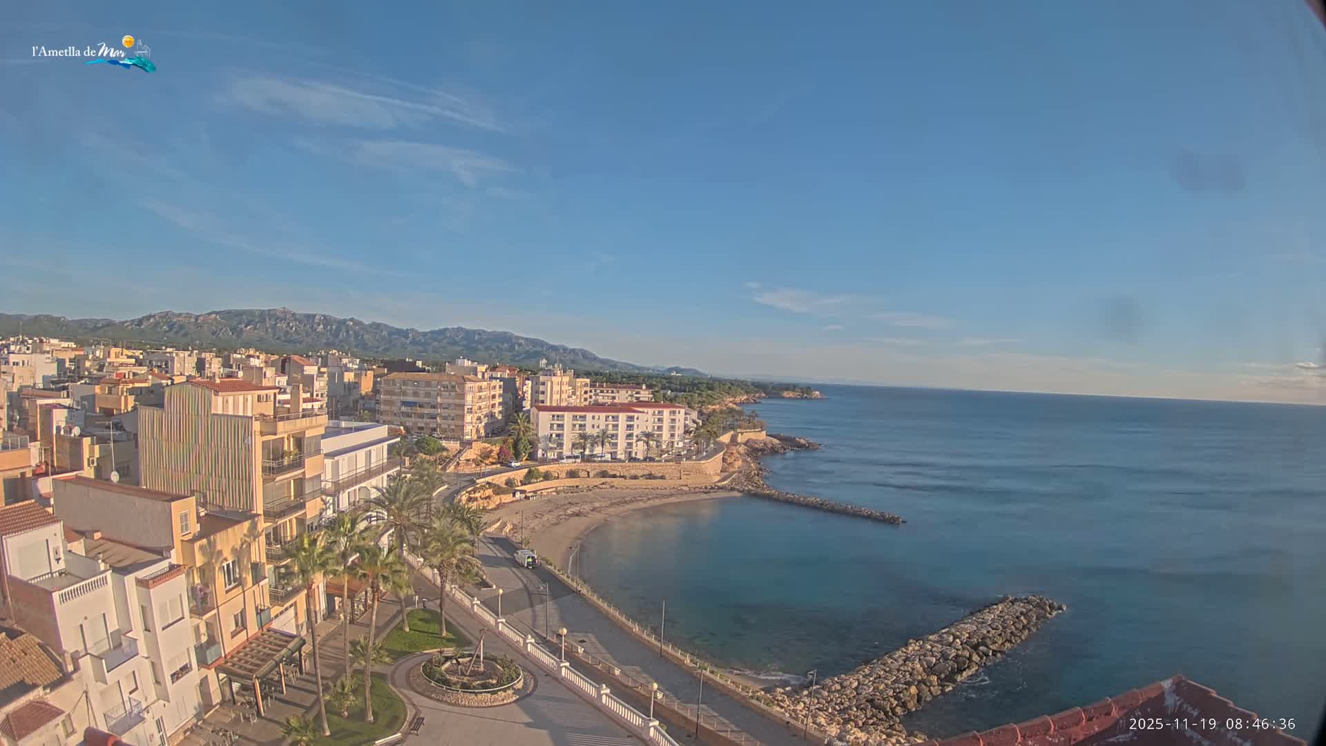 Ametlla de Mar City, Platja de l'Alguer (Alghero Beach) Live Cam - Tarragona, Catalonia, Spain