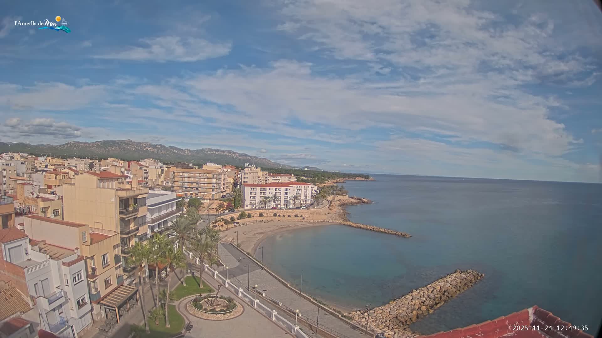 Ametlla de Mar City, Platja de l'Alguer (Alghero Beach) Live Cam - Tarragona, Catalonia, Spain