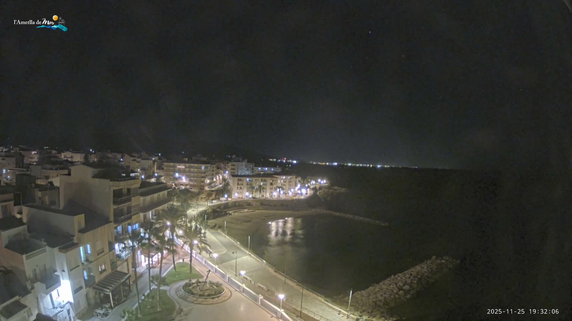 Ametlla de Mar City, Platja de l'Alguer (Alghero Beach) Live Cam - Tarragona, Catalonia, Spain