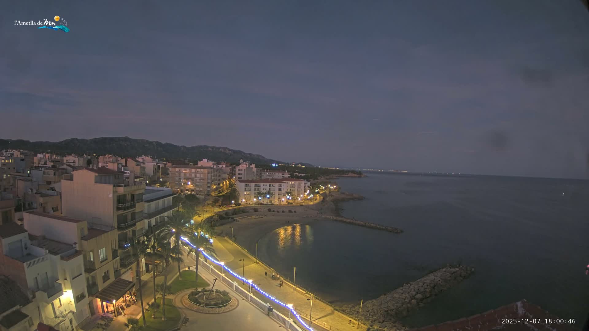 Ametlla de Mar City, Platja de l'Alguer (Alghero Beach) Live Cam - Tarragona, Catalonia, Spain