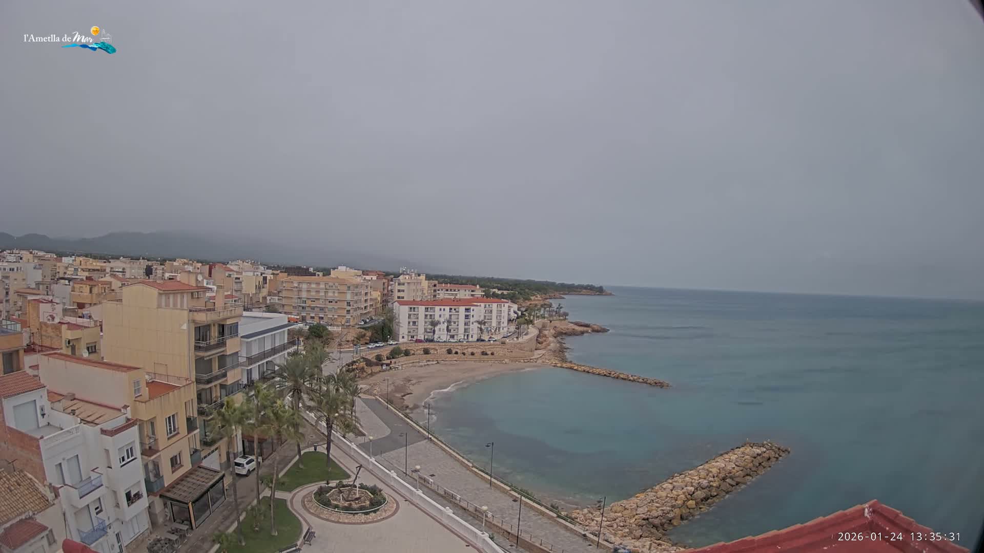 Ametlla de Mar City, Platja de l'Alguer (Alghero Beach) Live Cam - Tarragona, Catalonia, Spain