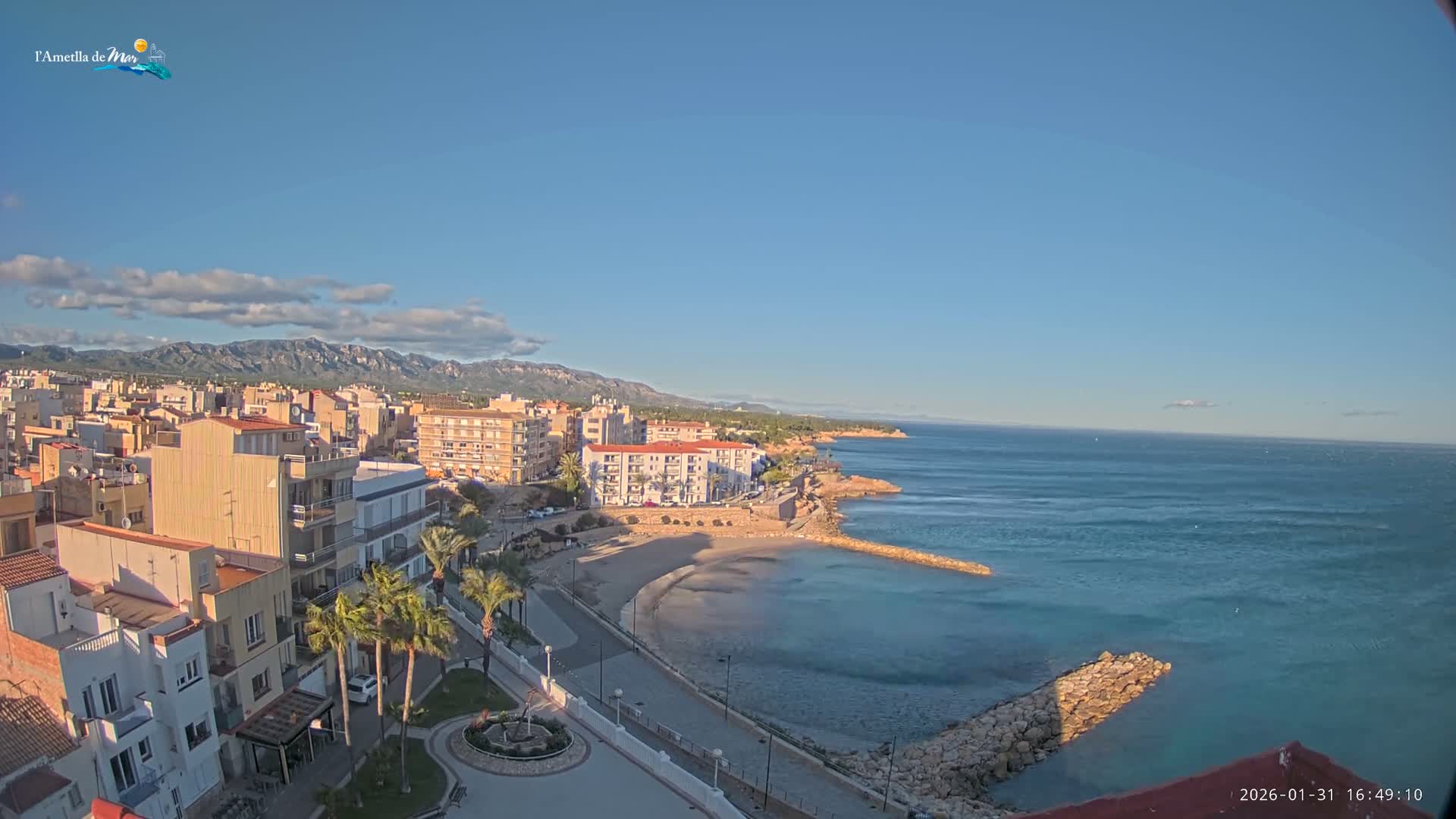 Ametlla de Mar City, Platja de l'Alguer (Alghero Beach) Live Cam - Tarragona, Catalonia, Spain