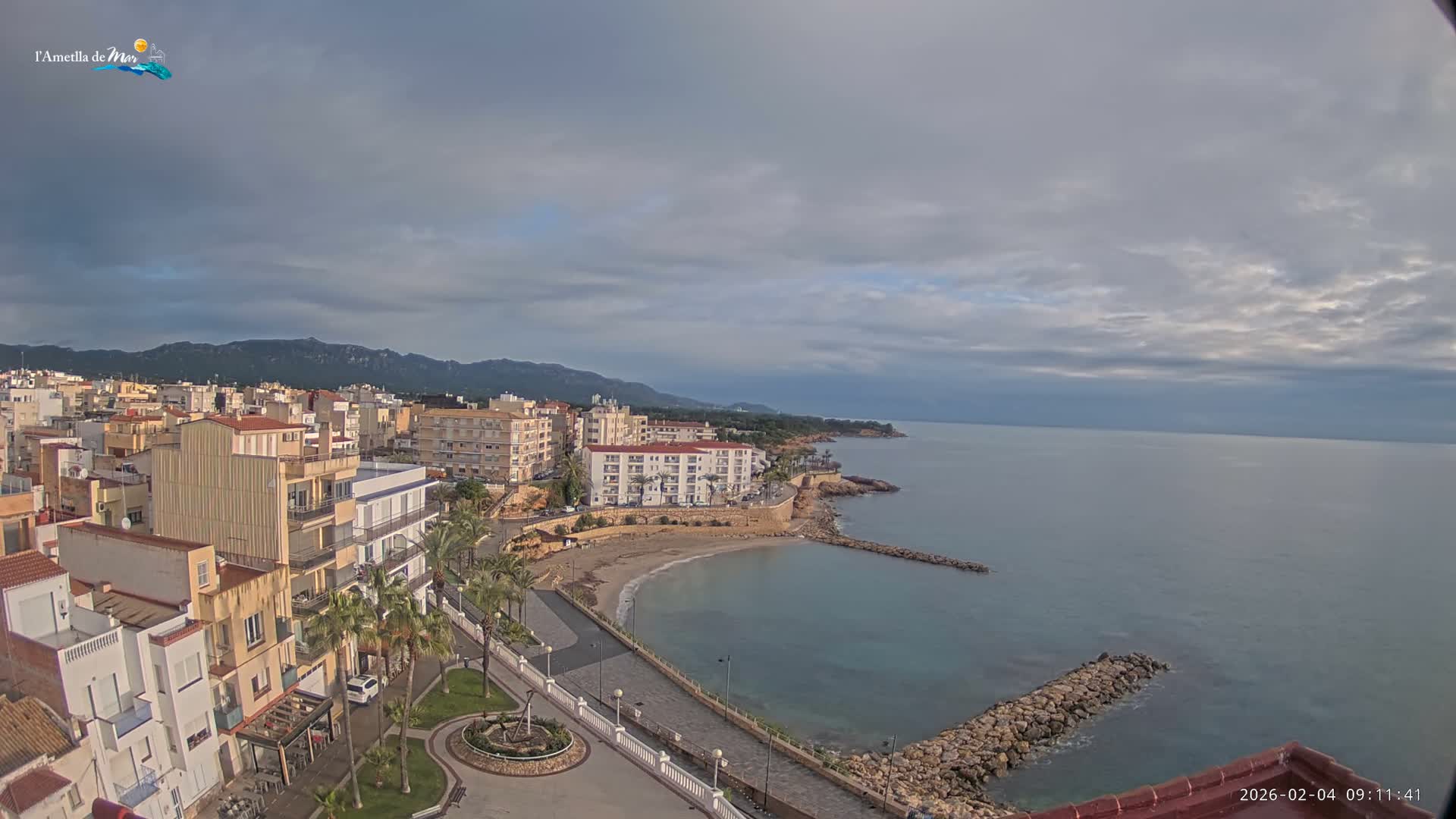 Ametlla de Mar City, Platja de l'Alguer (Alghero Beach) Live Cam - Tarragona, Catalonia, Spain