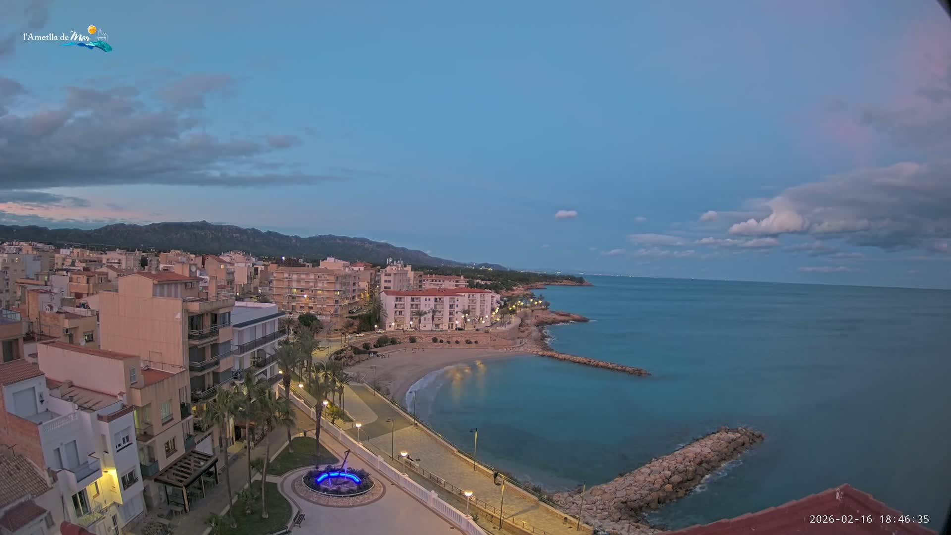 Ametlla de Mar City, Platja de l'Alguer (Alghero Beach) Live Cam - Tarragona, Catalonia, Spain