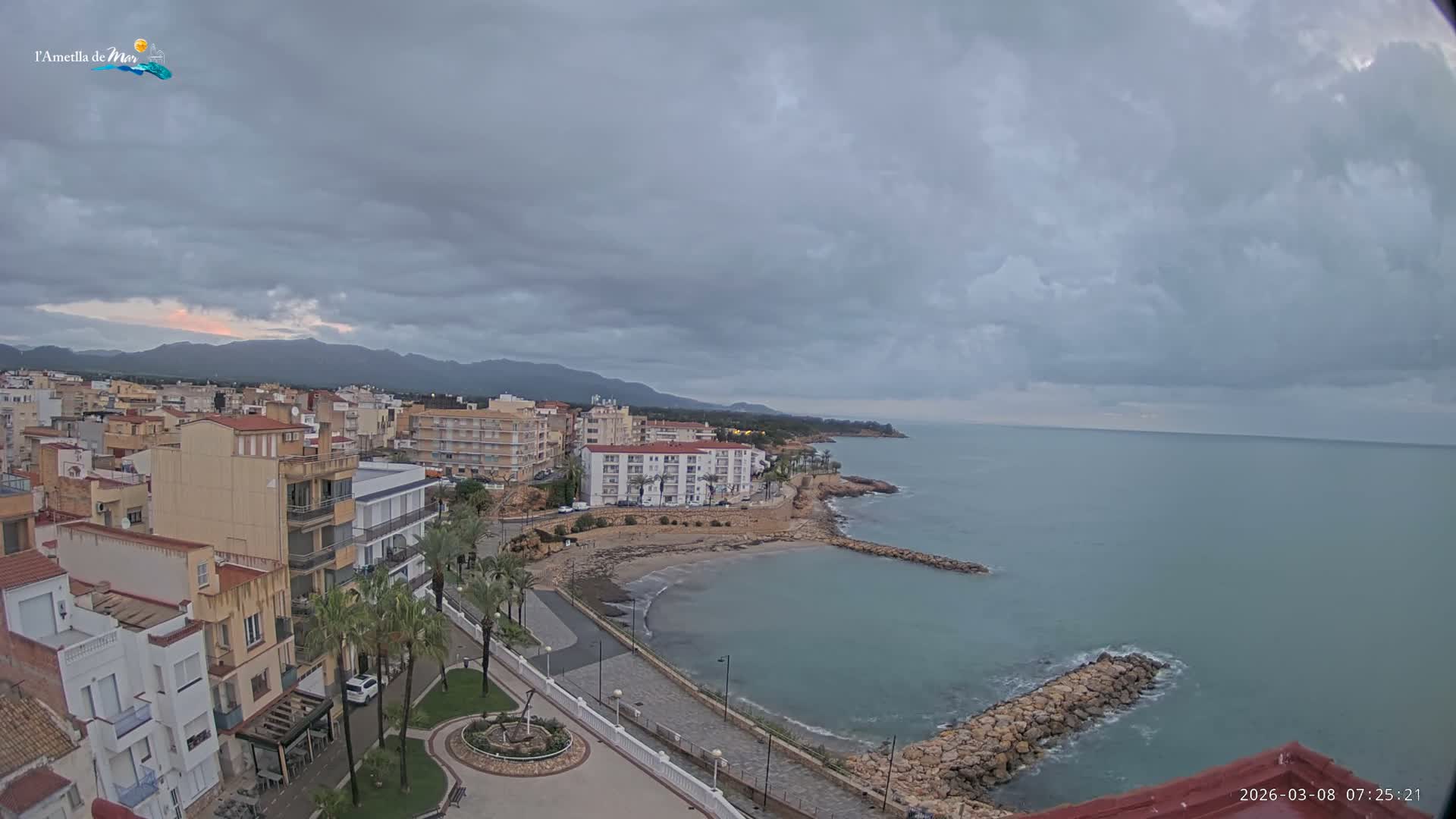 Ametlla de Mar City, Platja de l'Alguer (Alghero Beach) Live Cam - Tarragona, Catalonia, Spain
