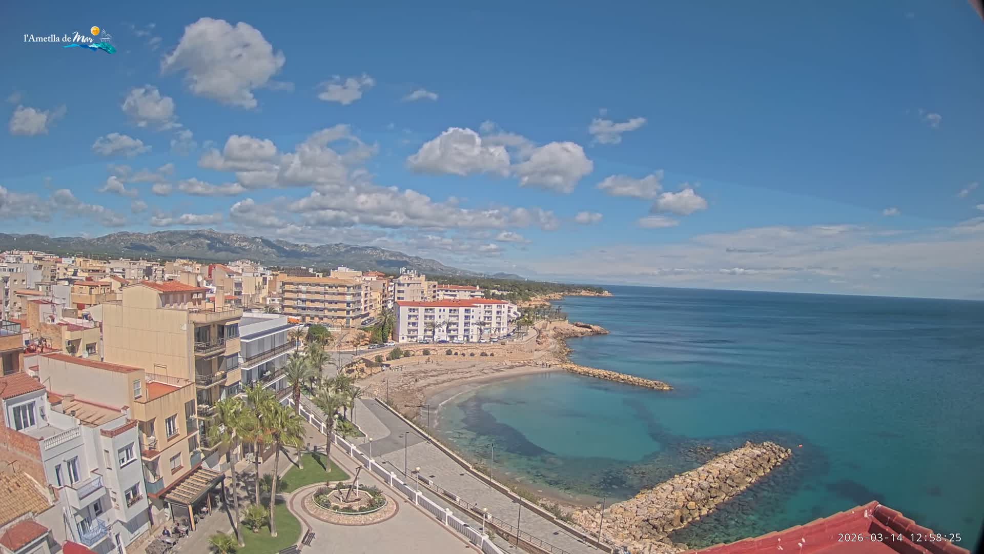 Ametlla de Mar City, Platja de l'Alguer (Alghero Beach) Live Cam - Tarragona, Catalonia, Spain