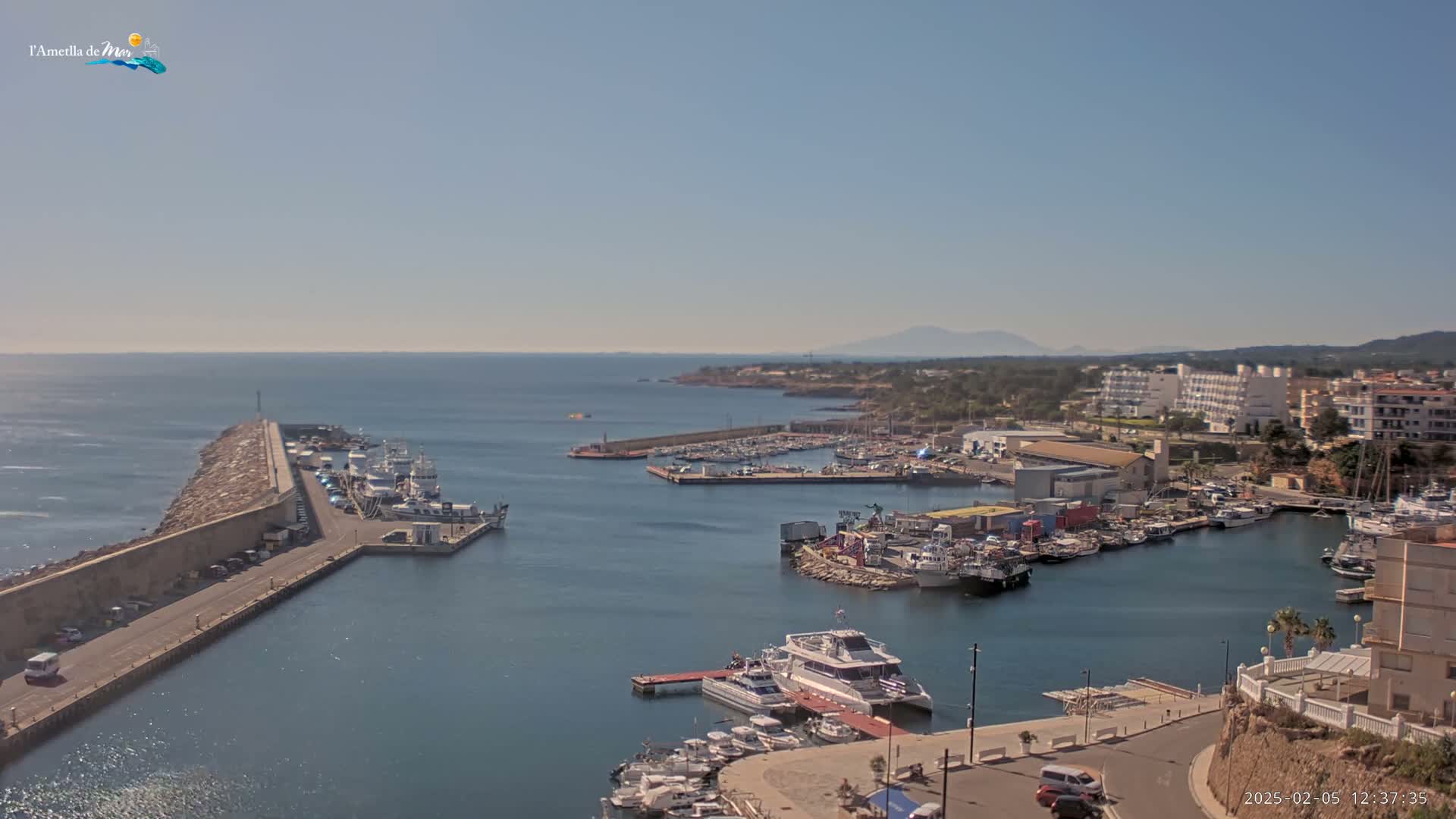 L'Ametlla de Mar Harbor Live Cam -T arragona, Catalonia, Spain