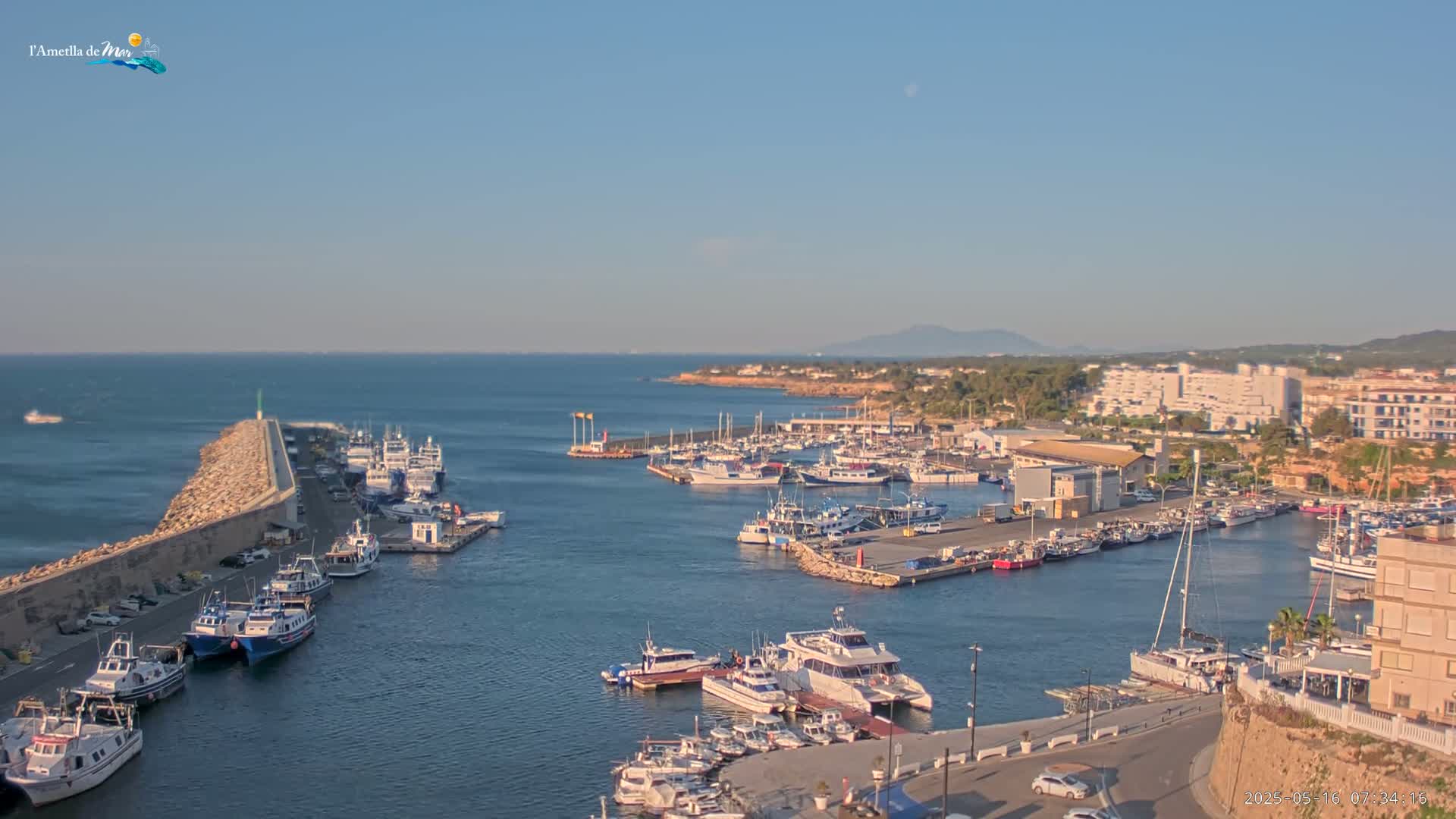 L'Ametlla de Mar Harbor Live Cam -T arragona, Catalonia, Spain