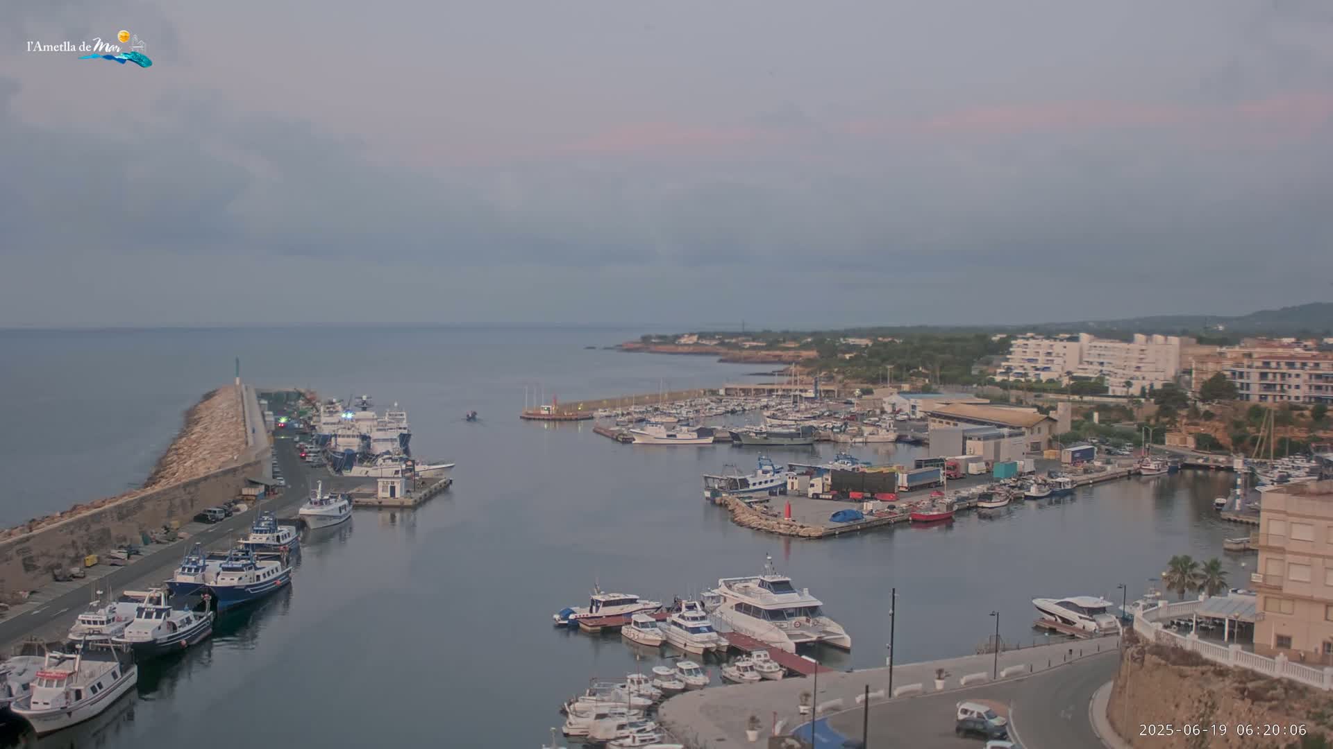 L'Ametlla de Mar Harbor Live Cam -T arragona, Catalonia, Spain