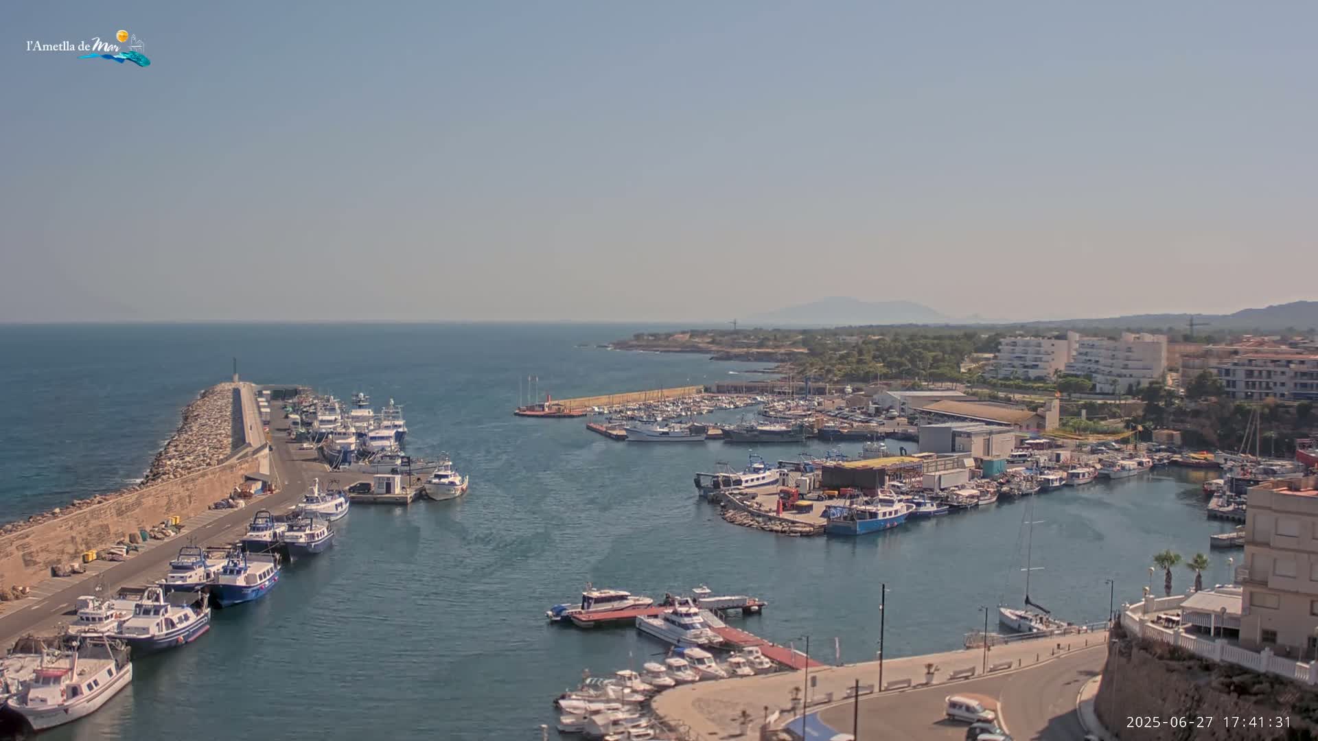 L'Ametlla de Mar Harbor Live Cam -T arragona, Catalonia, Spain