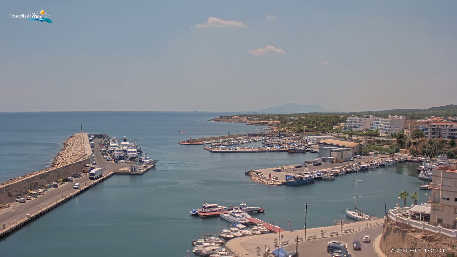 L'Ametlla de Mar Harbor Live Cam -T arragona, Catalonia, Spain