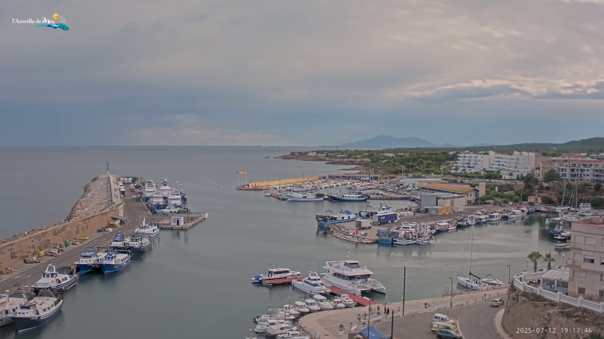 L'Ametlla de Mar Harbor Live Cam -T arragona, Catalonia, Spain