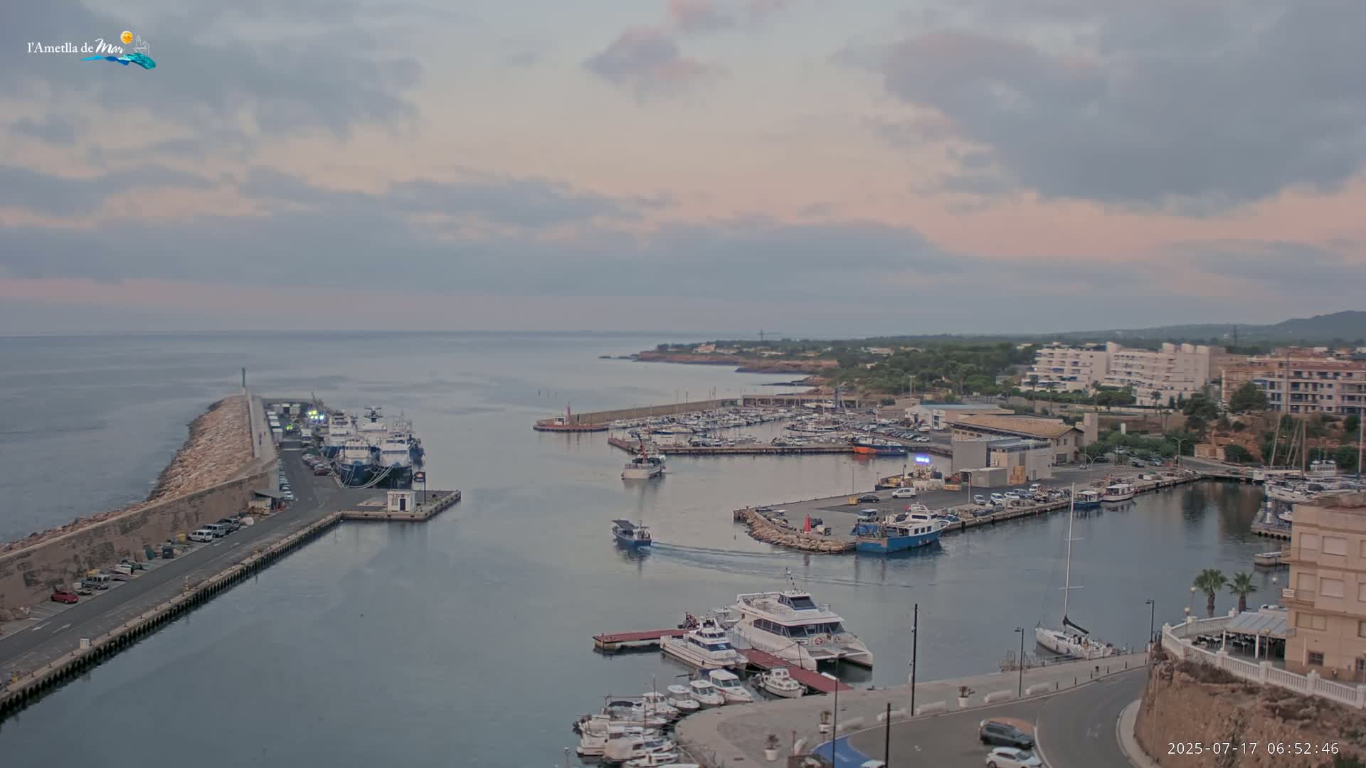 L'Ametlla de Mar Harbor Live Cam -T arragona, Catalonia, Spain