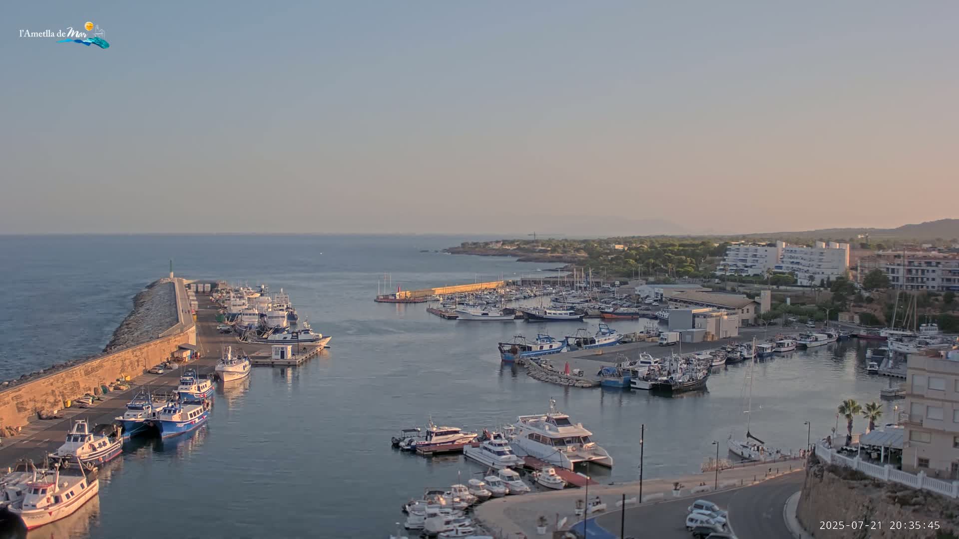 L'Ametlla de Mar Harbor Live Cam -T arragona, Catalonia, Spain