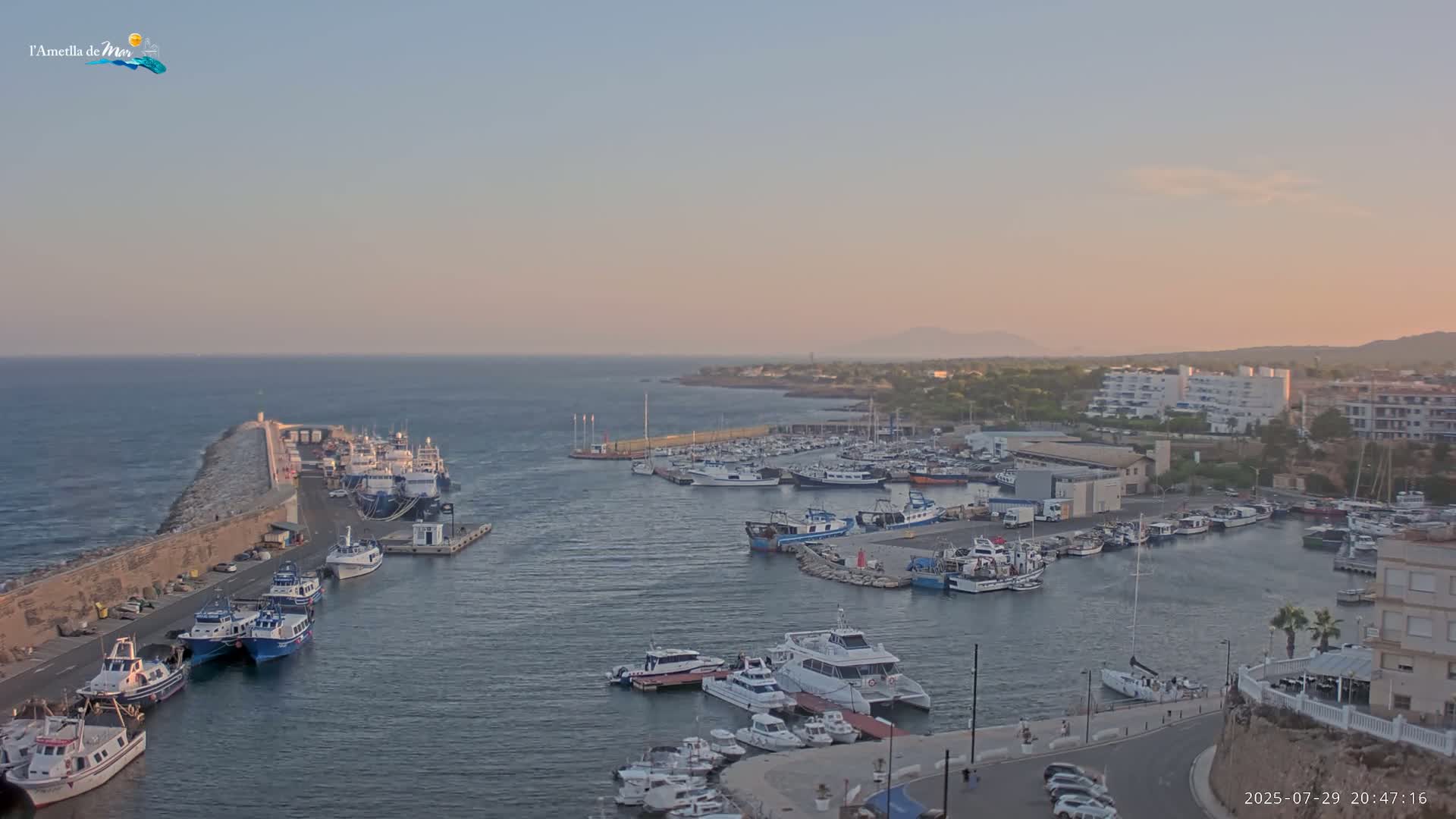 L'Ametlla de Mar Harbor Live Cam -T arragona, Catalonia, Spain