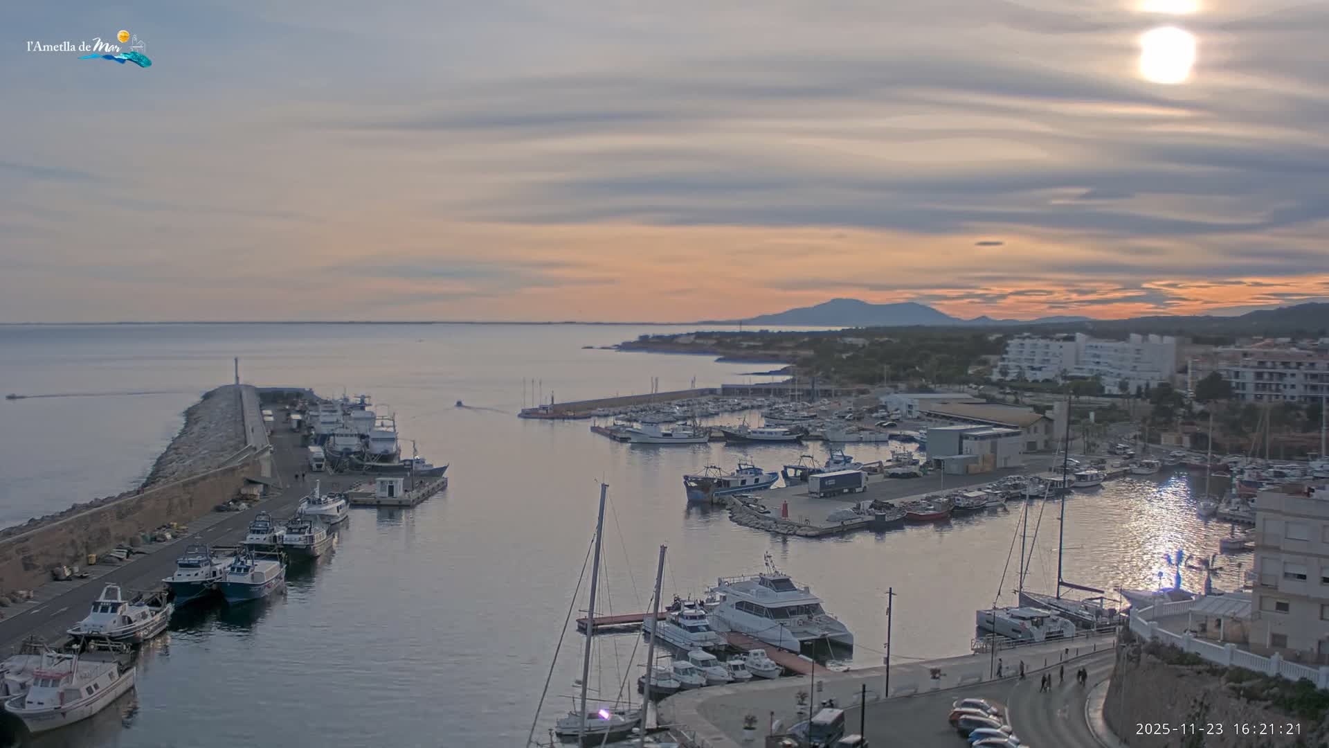 L'Ametlla de Mar Harbor Live Cam -T arragona, Catalonia, Spain