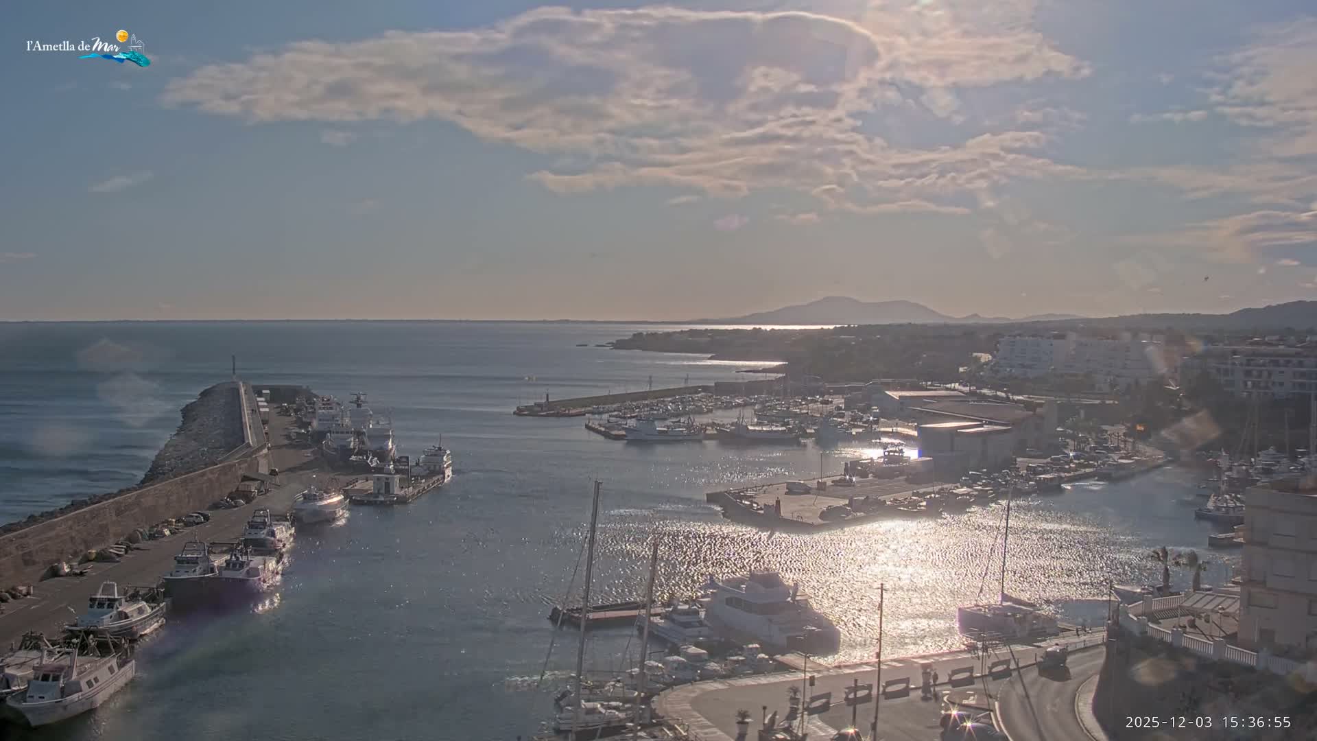 L'Ametlla de Mar Harbor Live Cam -T arragona, Catalonia, Spain