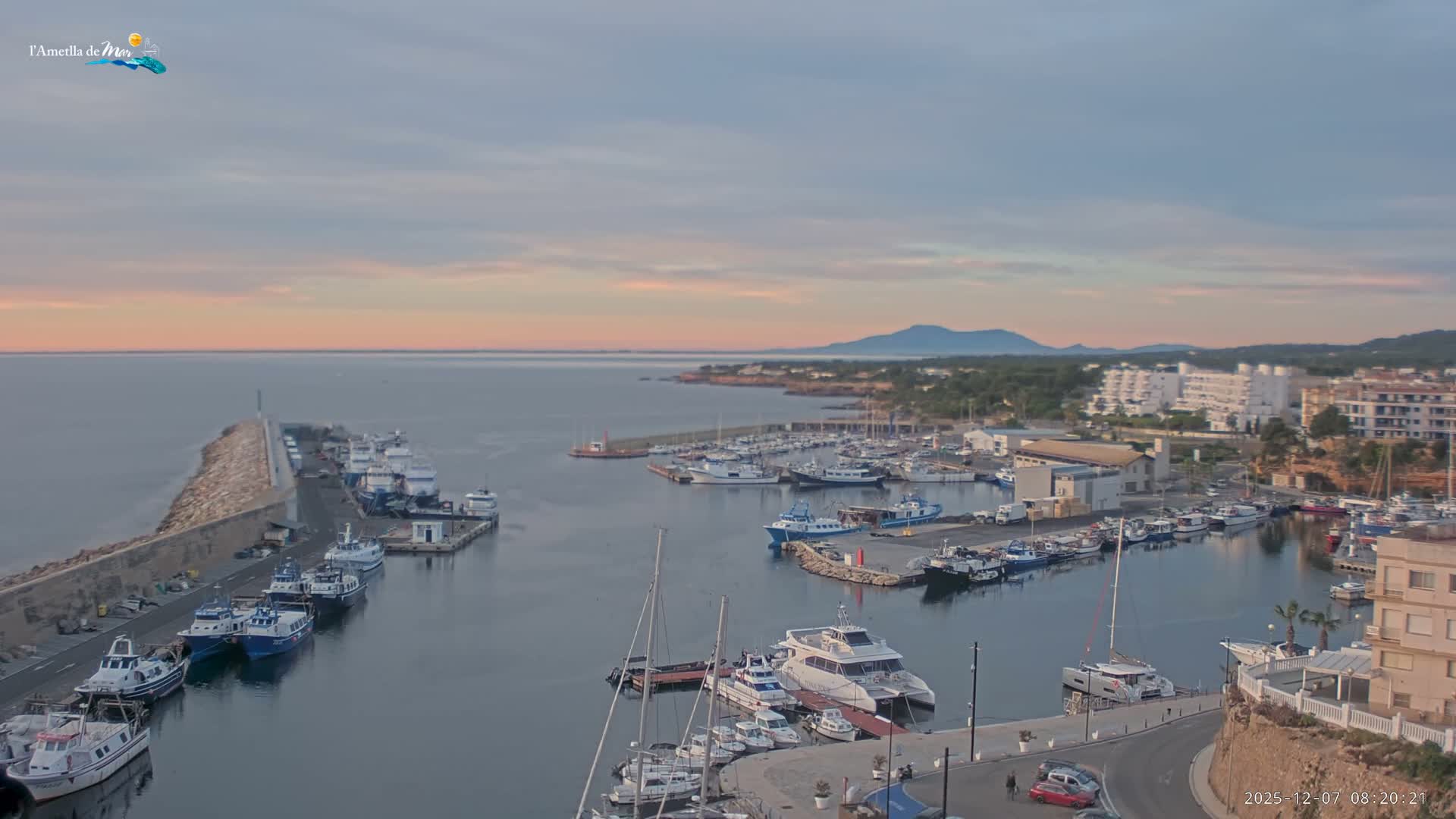 L'Ametlla de Mar Harbor Live Cam -T arragona, Catalonia, Spain