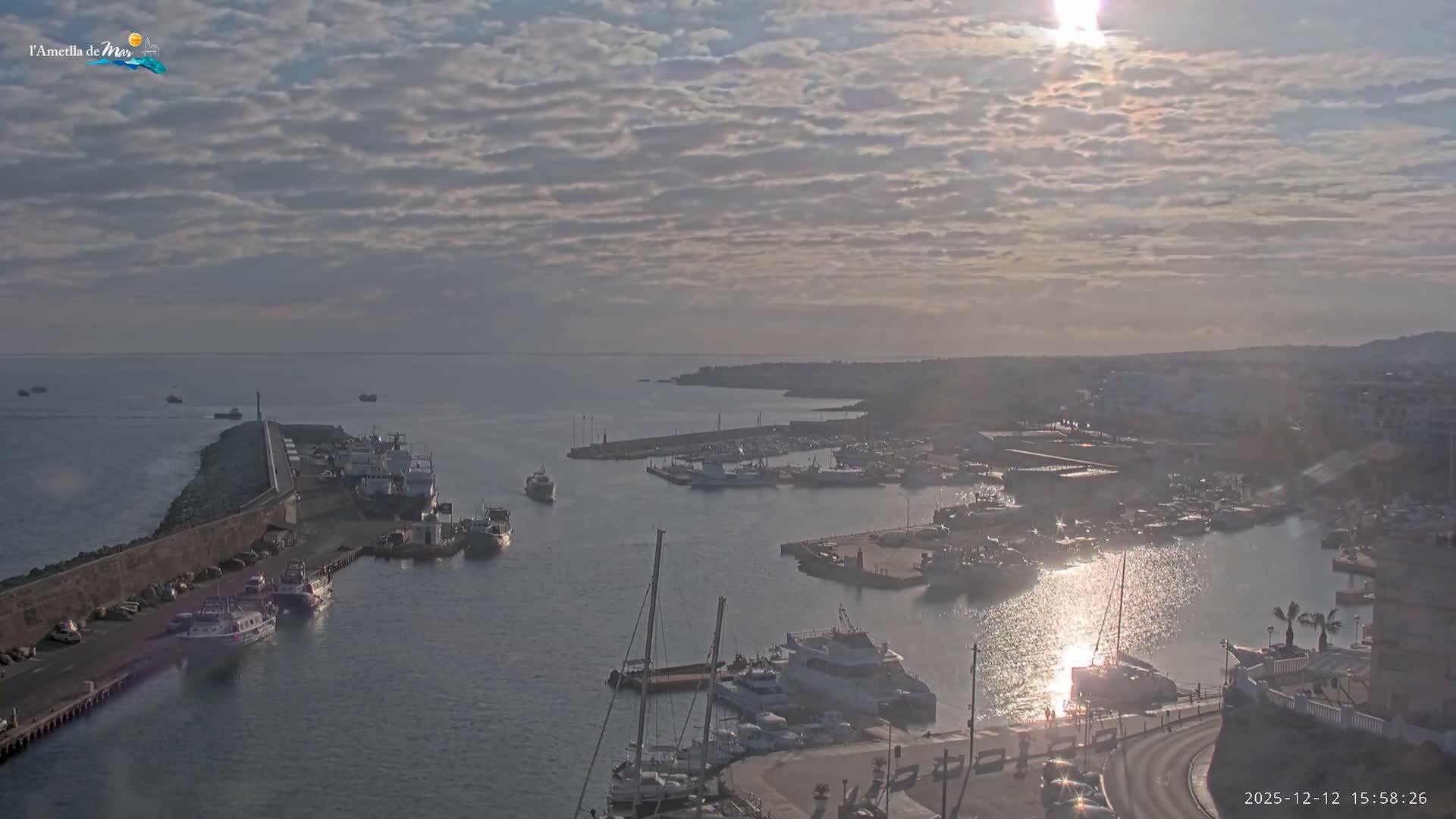 L'Ametlla de Mar Harbor Live Cam -T arragona, Catalonia, Spain