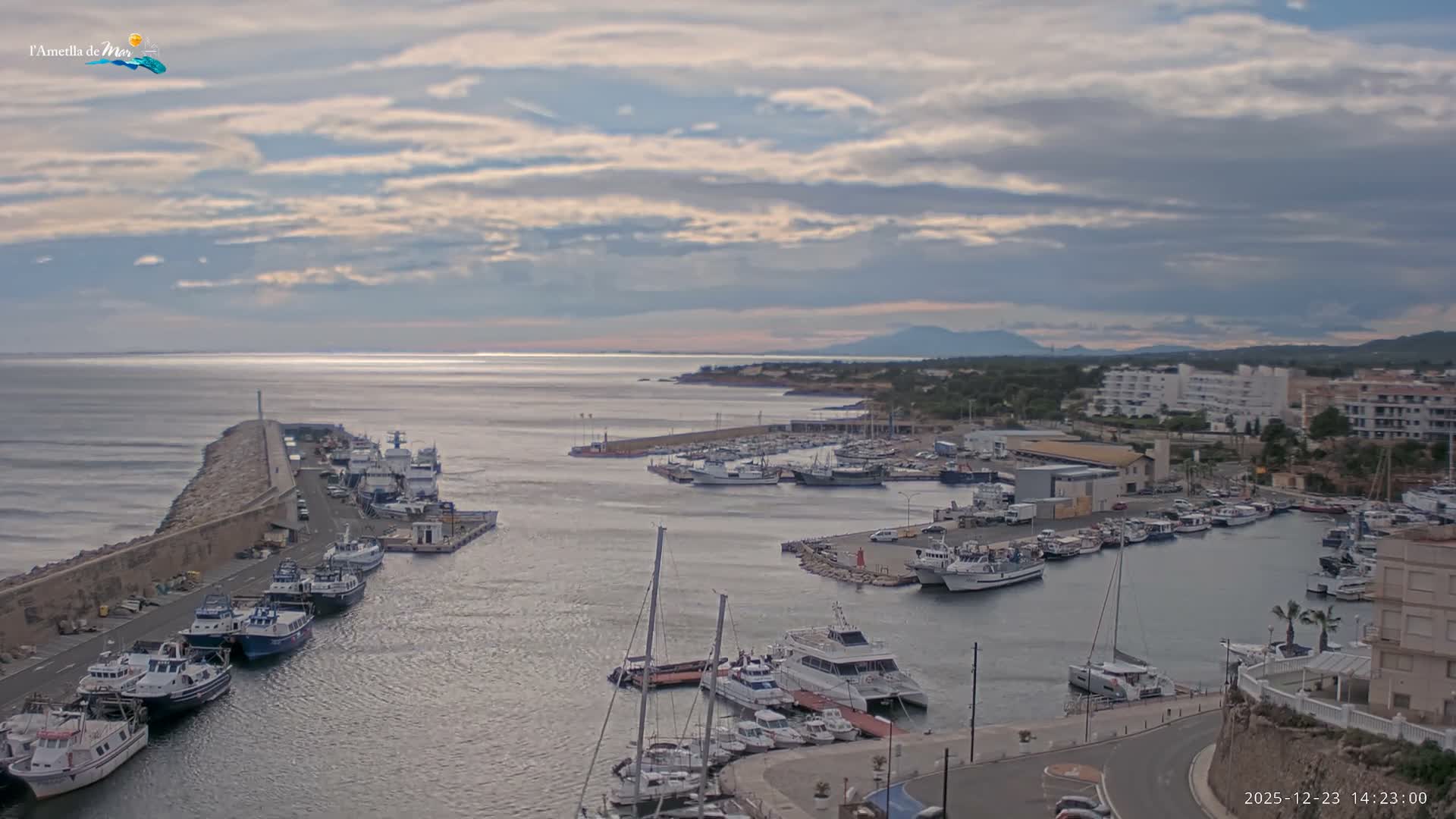 L'Ametlla de Mar Harbor Live Cam -T arragona, Catalonia, Spain