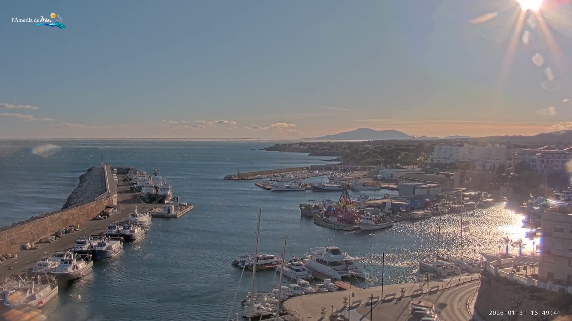L'Ametlla de Mar Harbor Live Cam -T arragona, Catalonia, Spain