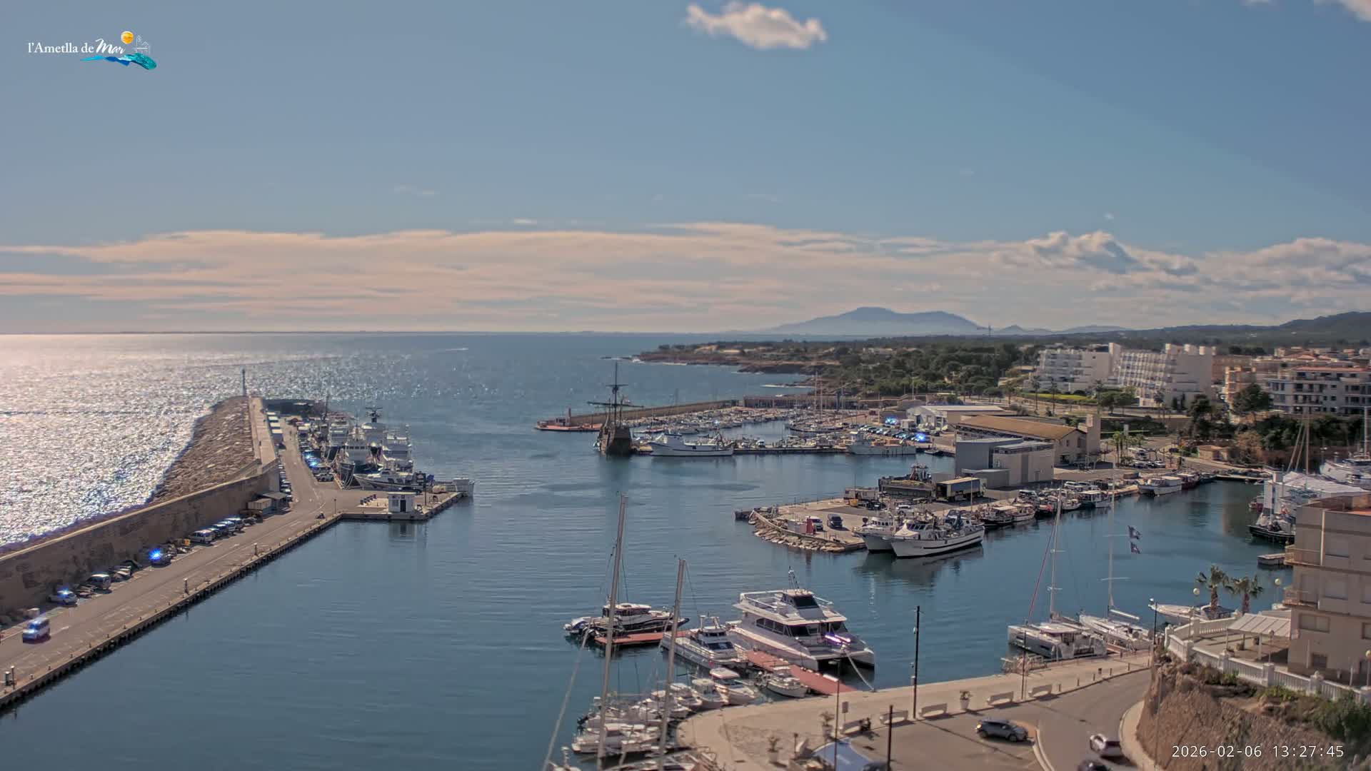 L'Ametlla de Mar Harbor Live Cam -T arragona, Catalonia, Spain