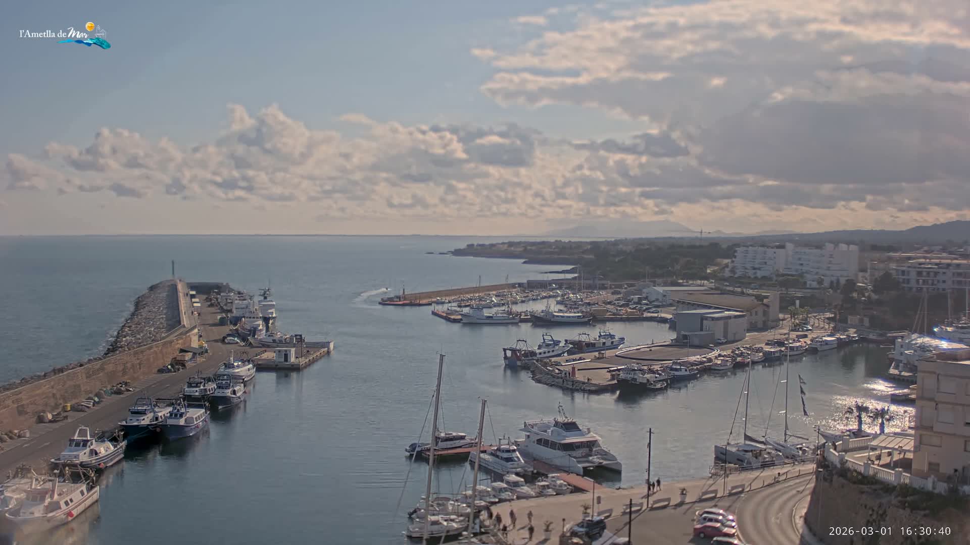 L'Ametlla de Mar Harbor Live Cam -T arragona, Catalonia, Spain