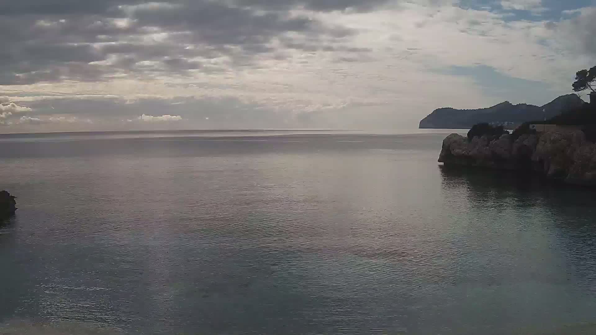 Capdepera, Playa de Cala Gat Beach Live Cam - Mallorca, Balearic Islands, Spain