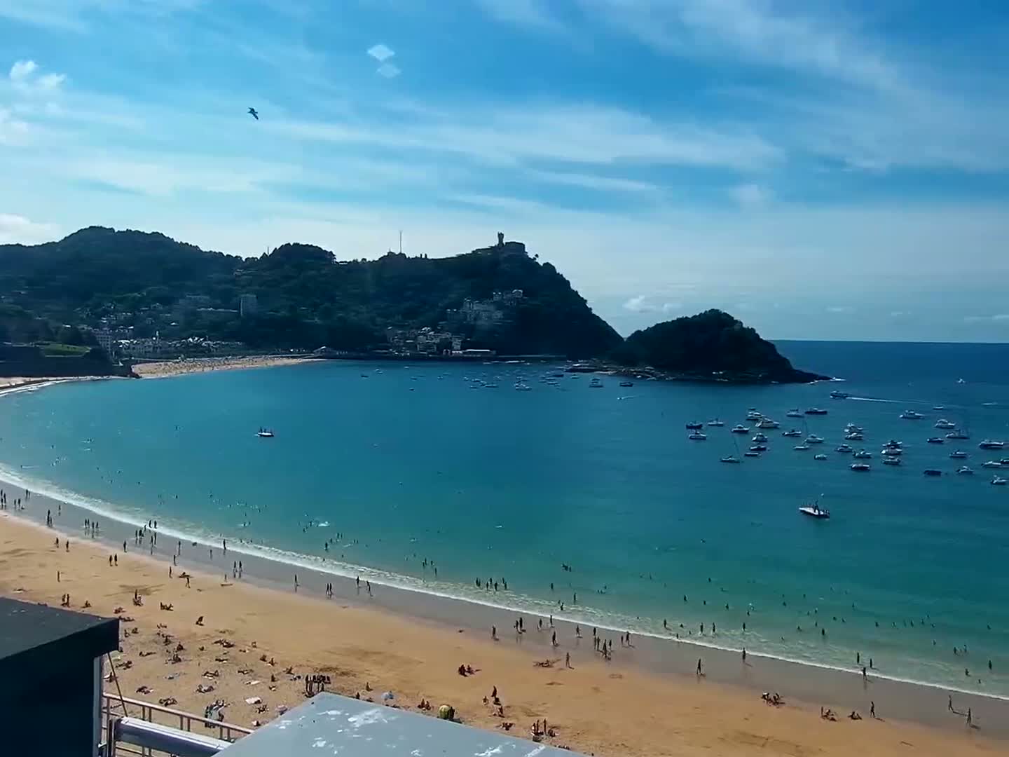 San Sebastian, Playa La Concha Beach Live Cam - Gipuzkoa, Basque, Spain
