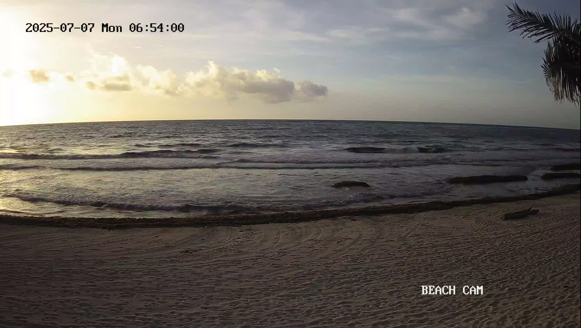 Yucatan, Playa de Tulum Beach Live Cam - Tulum,  Quintana Roo, Mexico