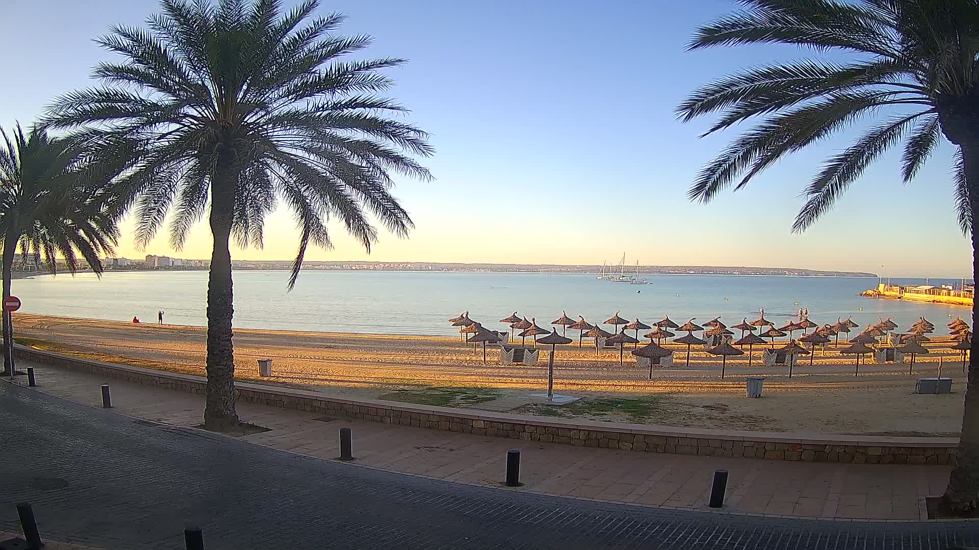 Can Pastilla Coast & Beach Live Cam - Mallorca, Balearic Islands, Spain