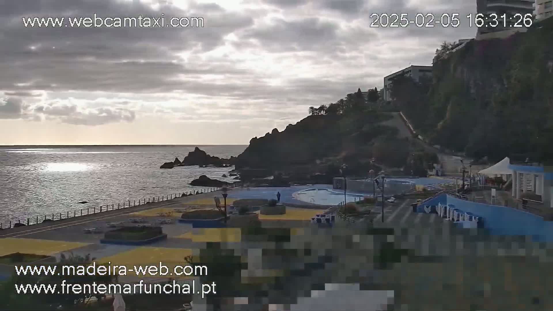 Sao Martinho, Praia da Ponta Gorda Coast Live Cam - Funchal, Madeira, Spain