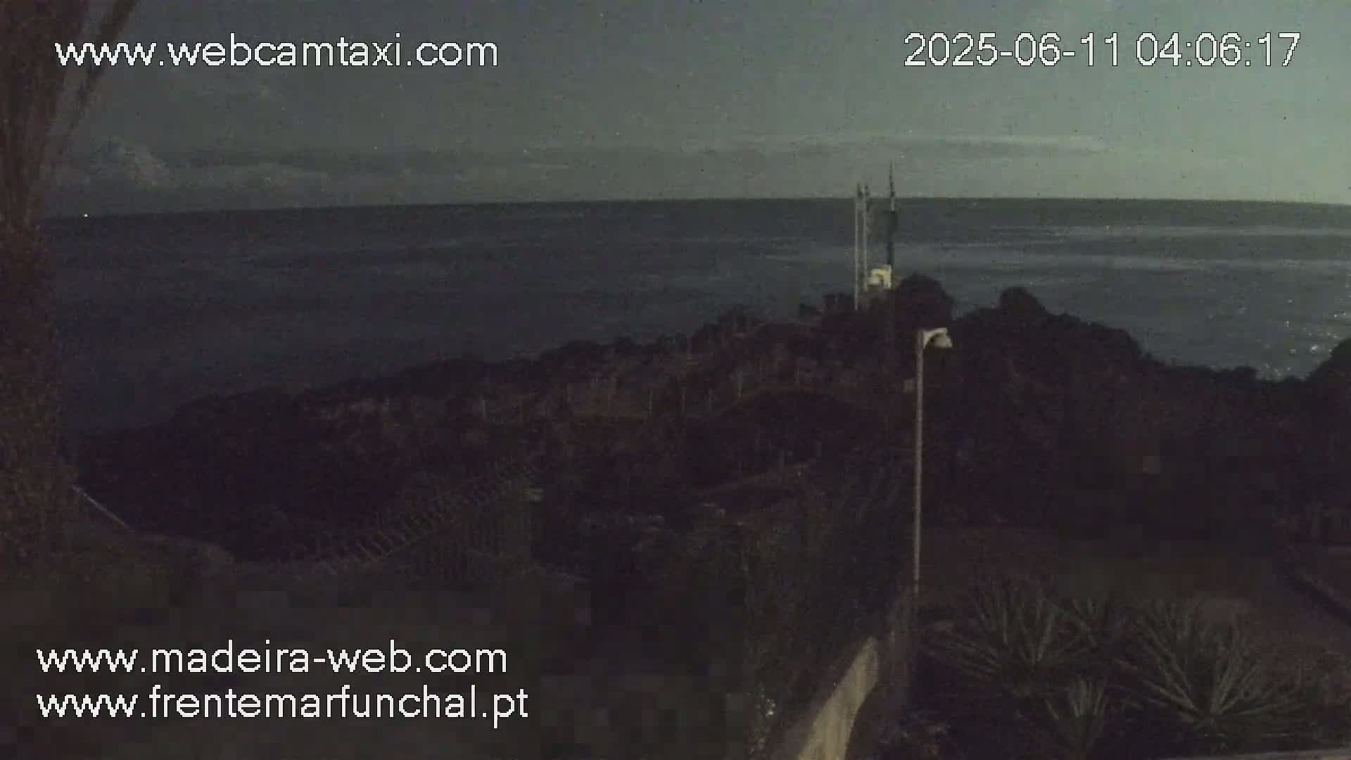 Sao Martinho, Praia da Ponta Gorda Coast Live Cam - Funchal, Madeira, Spain