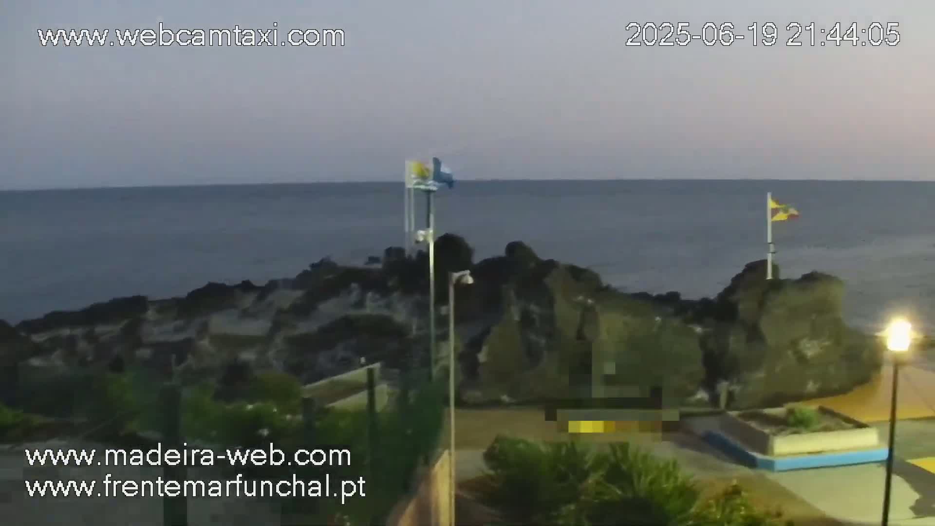 Sao Martinho, Praia da Ponta Gorda Coast Live Cam - Funchal, Madeira, Portugal