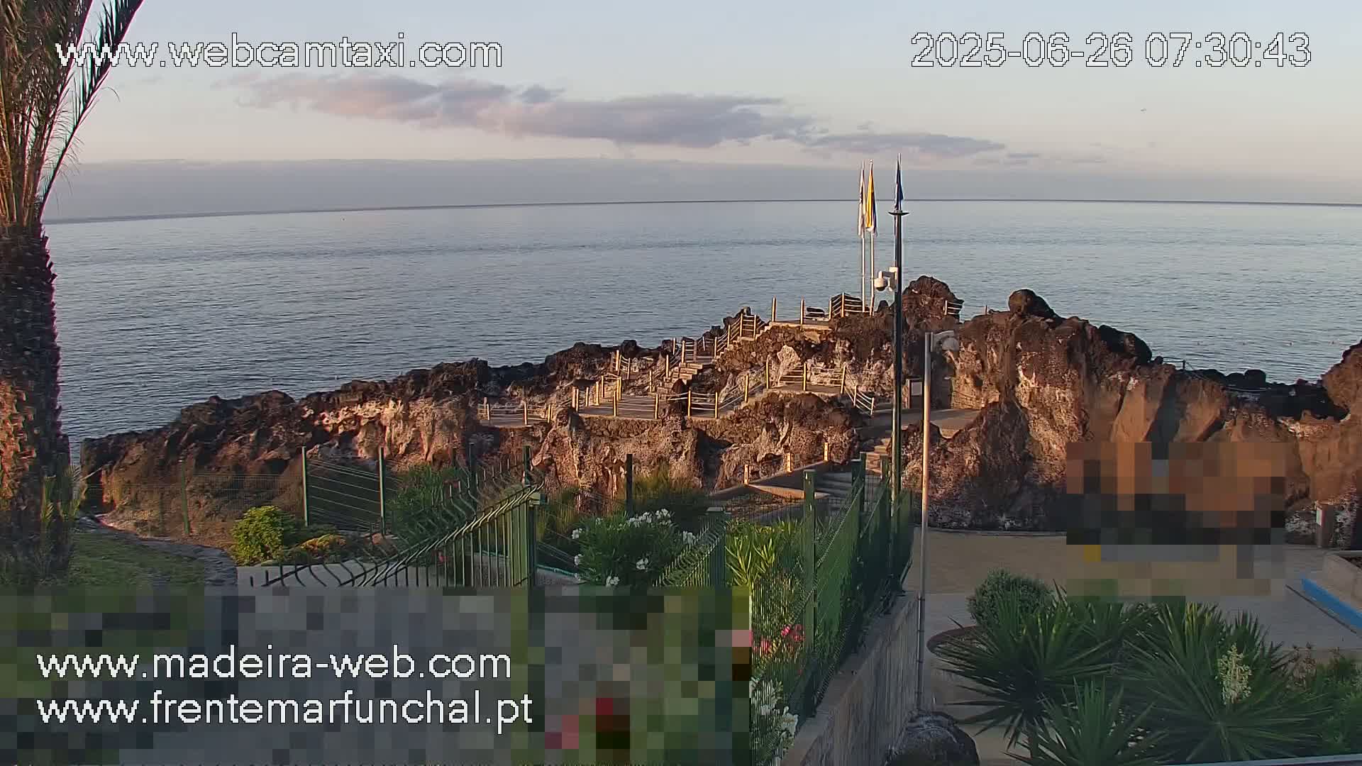 Sao Martinho, Praia da Ponta Gorda Coast Live Cam - Funchal, Madeira, Portugal
