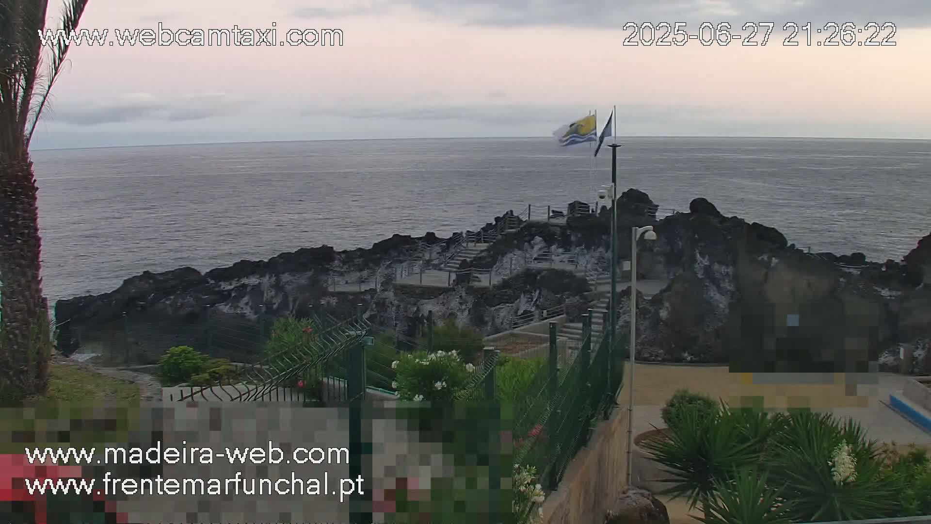 Sao Martinho, Praia da Ponta Gorda Coast Live Cam - Funchal, Madeira, Portugal