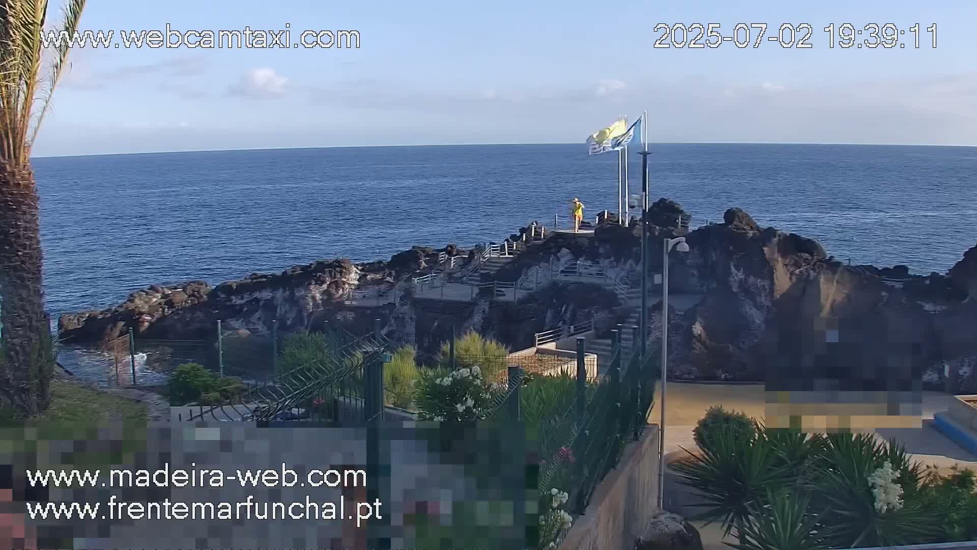 Sao Martinho, Praia da Ponta Gorda Coast Live Cam - Funchal, Madeira, Portugal