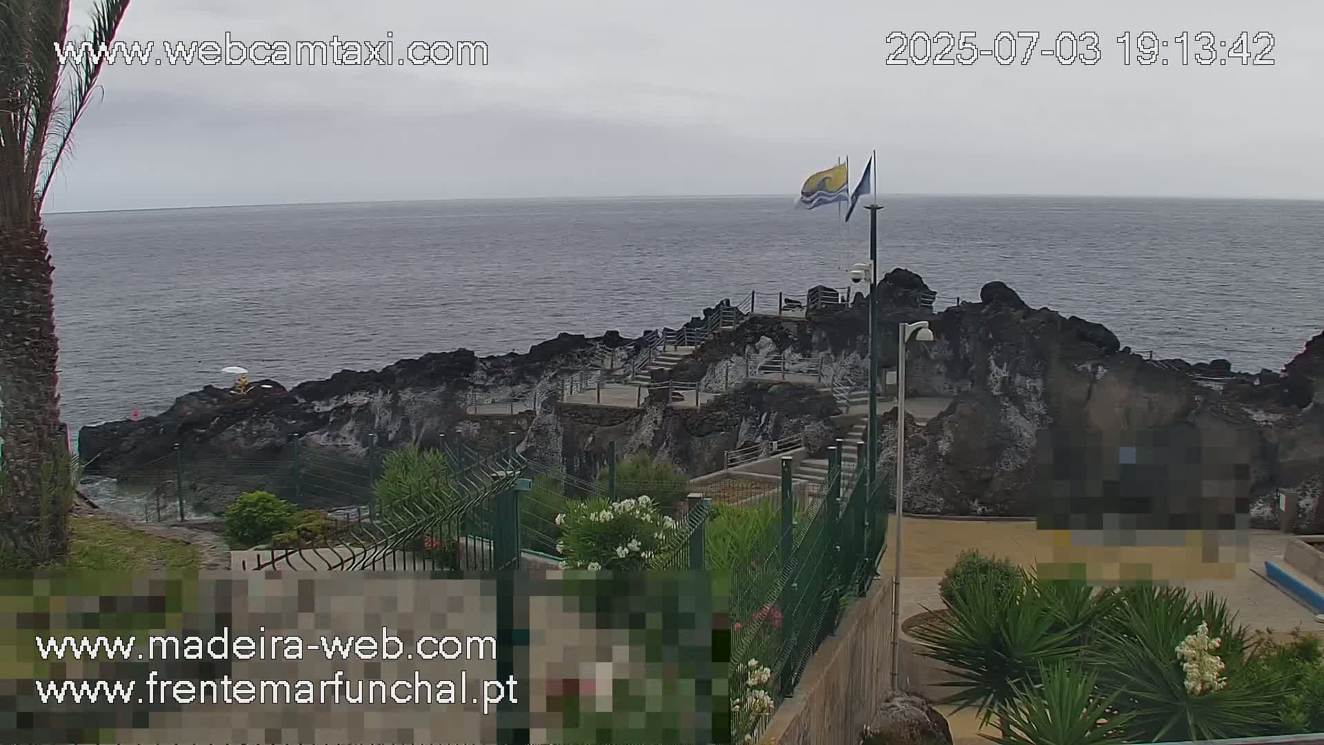 Sao Martinho, Praia da Ponta Gorda Coast Live Cam - Funchal, Madeira, Portugal