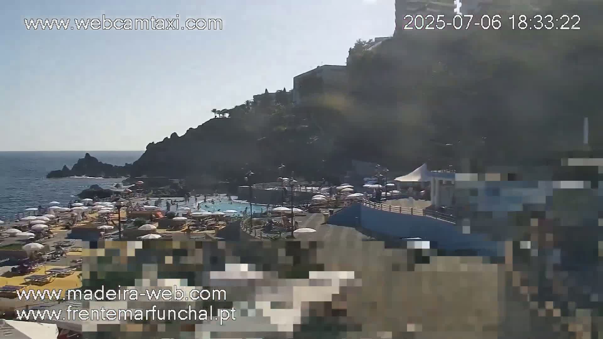 Sao Martinho, Praia da Ponta Gorda Coast Live Cam - Funchal, Madeira, Portugal