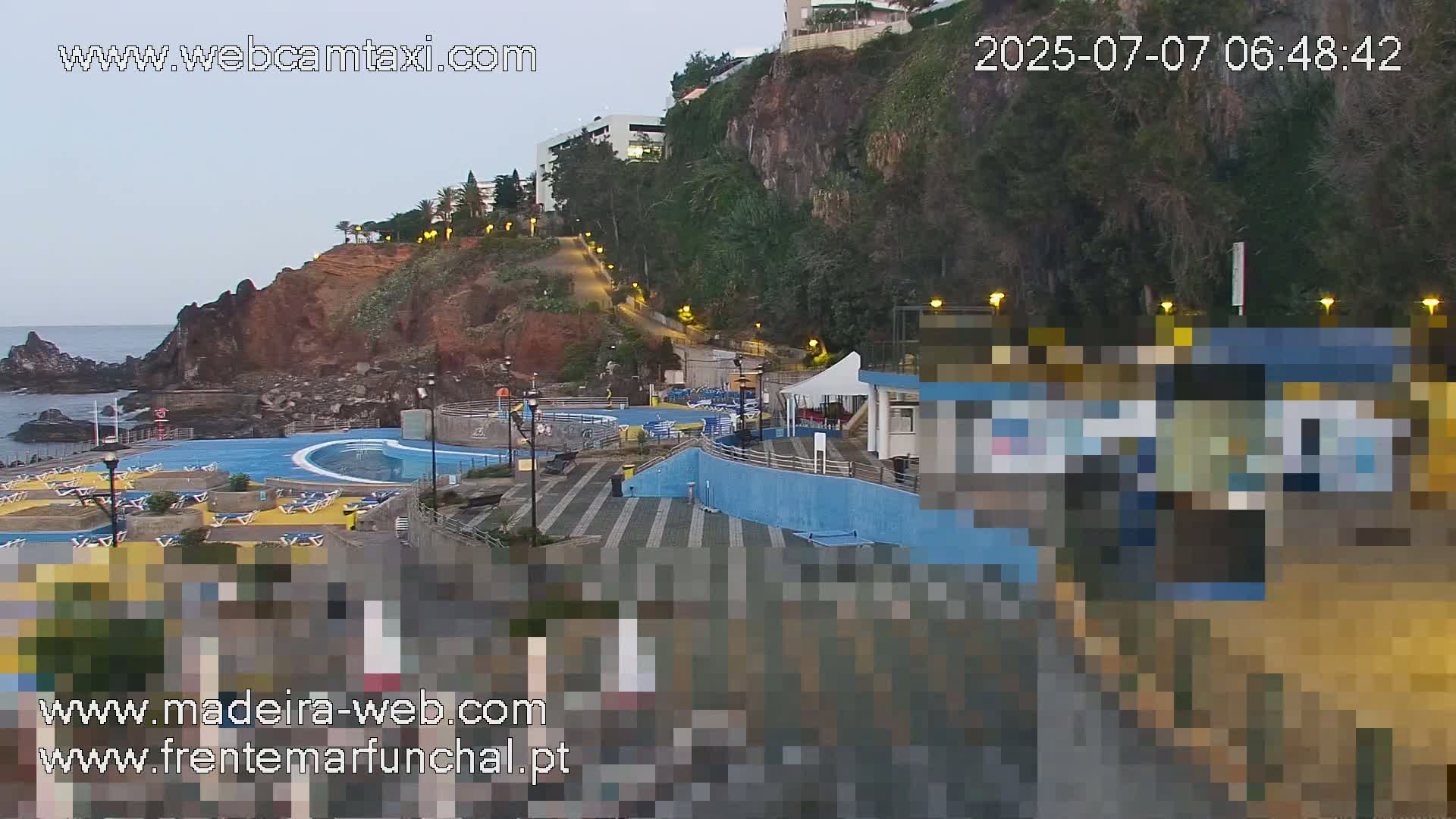 Sao Martinho, Praia da Ponta Gorda Coast Live Cam - Funchal, Madeira, Portugal