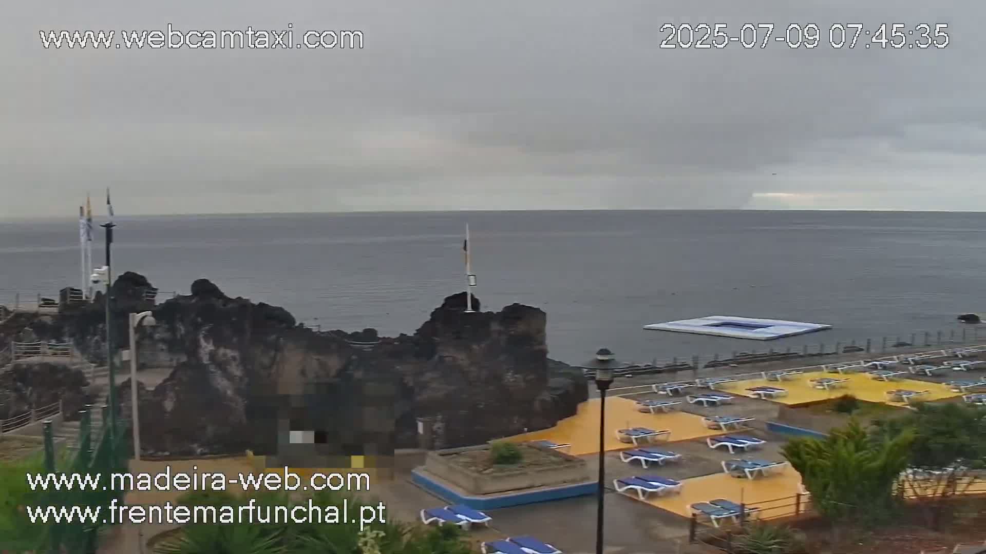 Sao Martinho, Praia da Ponta Gorda Coast Live Cam - Funchal, Madeira, Portugal