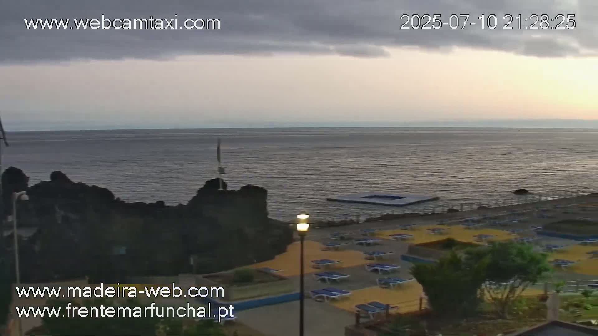 Sao Martinho, Praia da Ponta Gorda Coast Live Cam - Funchal, Madeira, Portugal