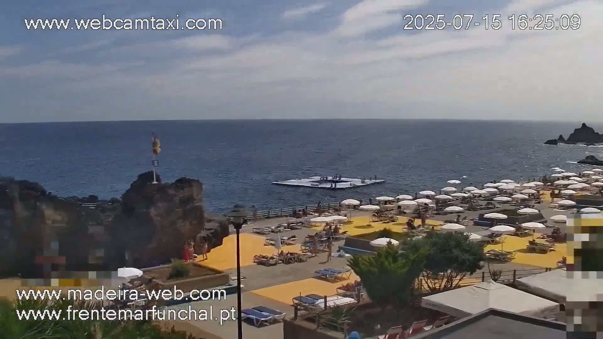 Sao Martinho, Praia da Ponta Gorda Coast Live Cam - Funchal, Madeira, Portugal
